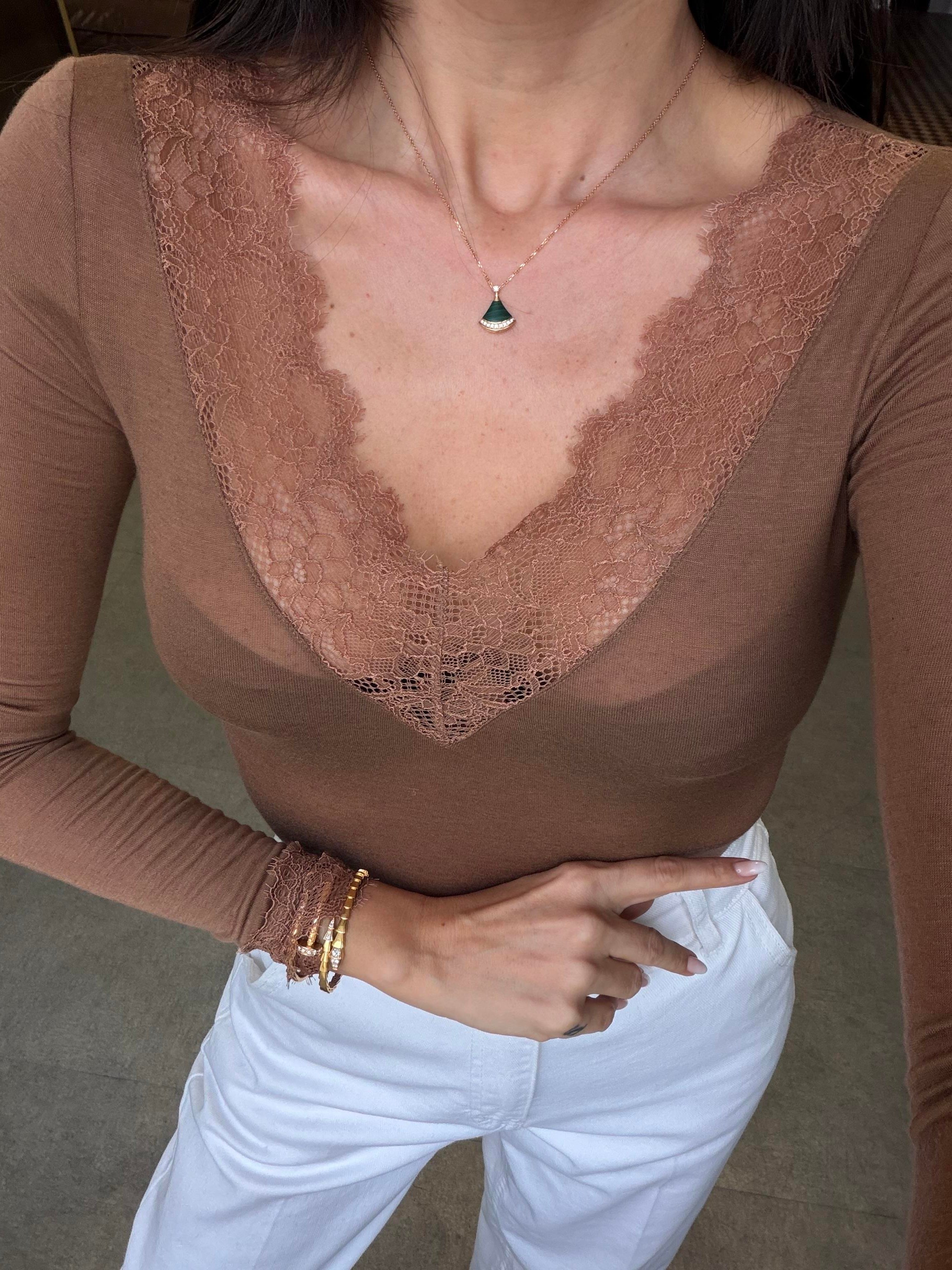 Koyu Vizon Dantelli Kaşmir Bluz