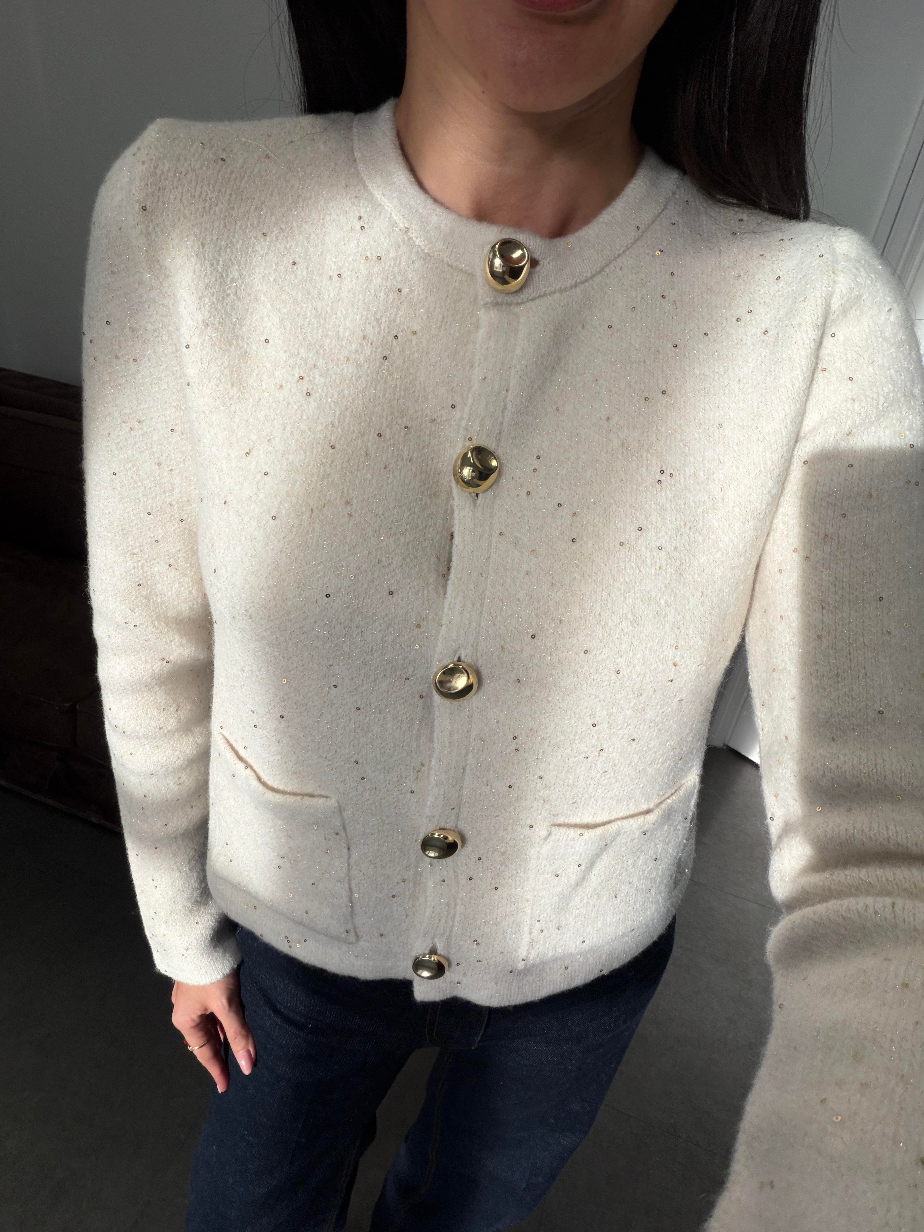 Krem Bisiklet Yaka Pullu Simli Düğmeli Triko Hırka