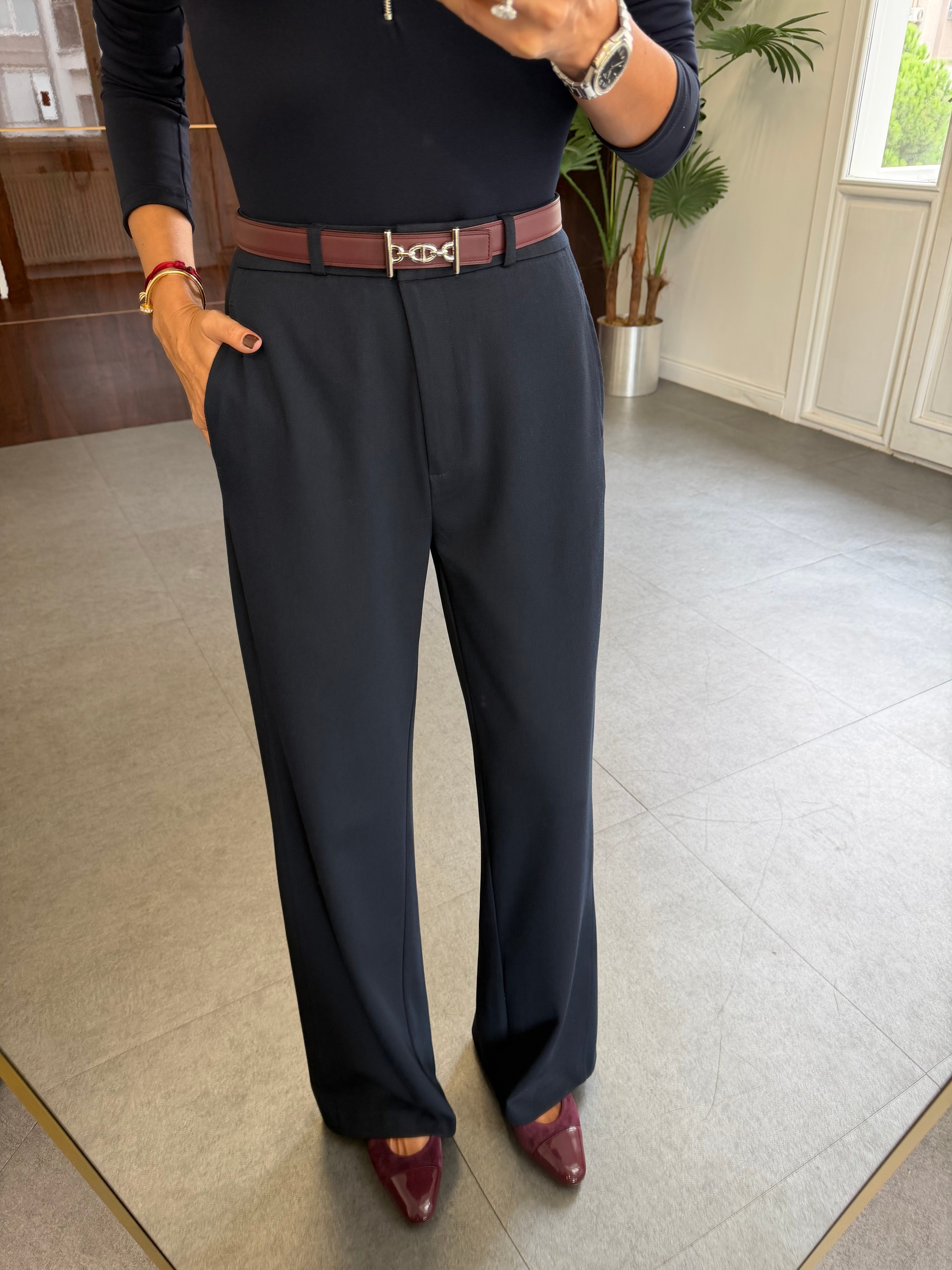Lacivert Kancalı Wide Leg Kumaş Pantolon