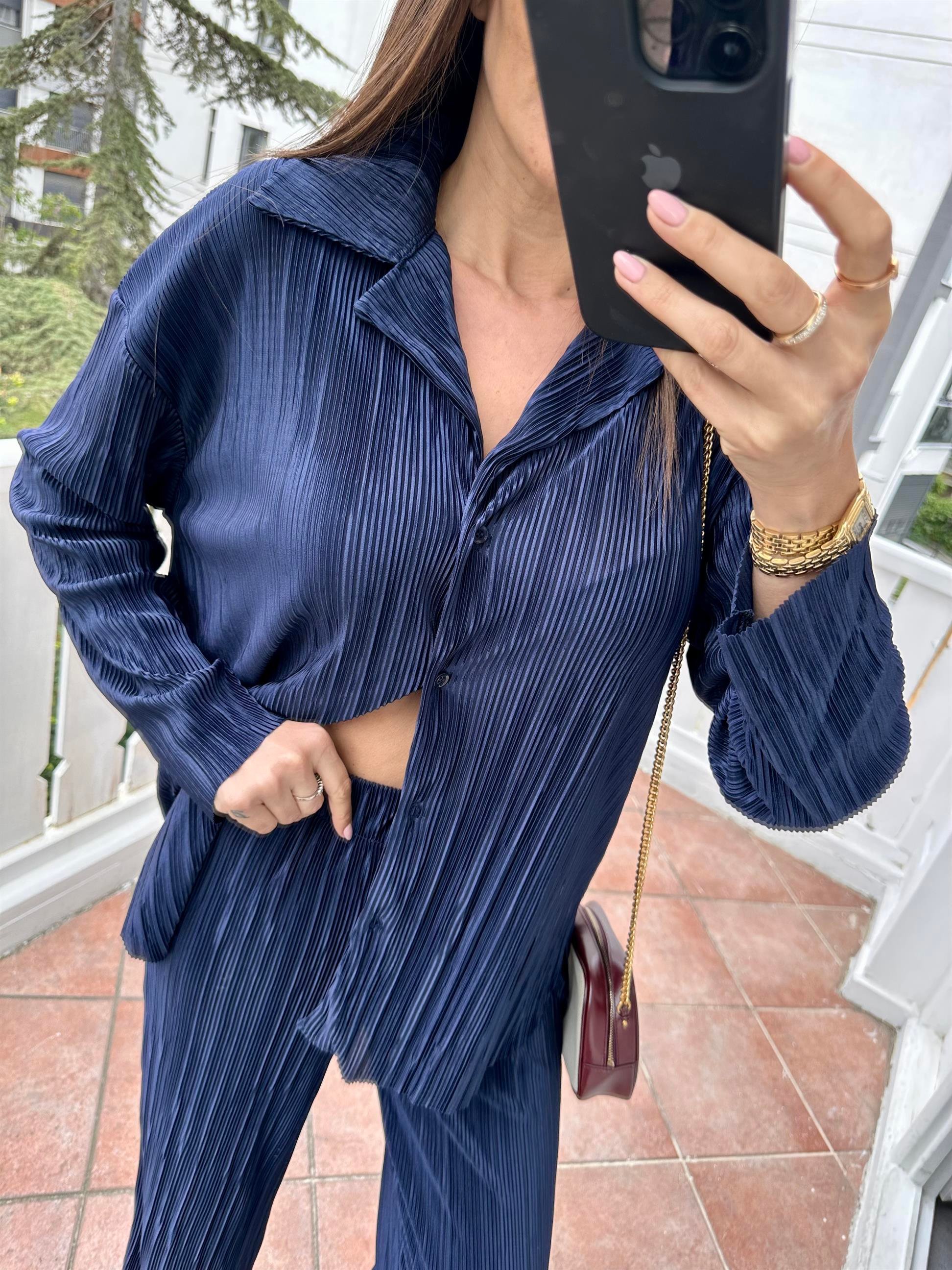 Lacivert  Piliseli Takım