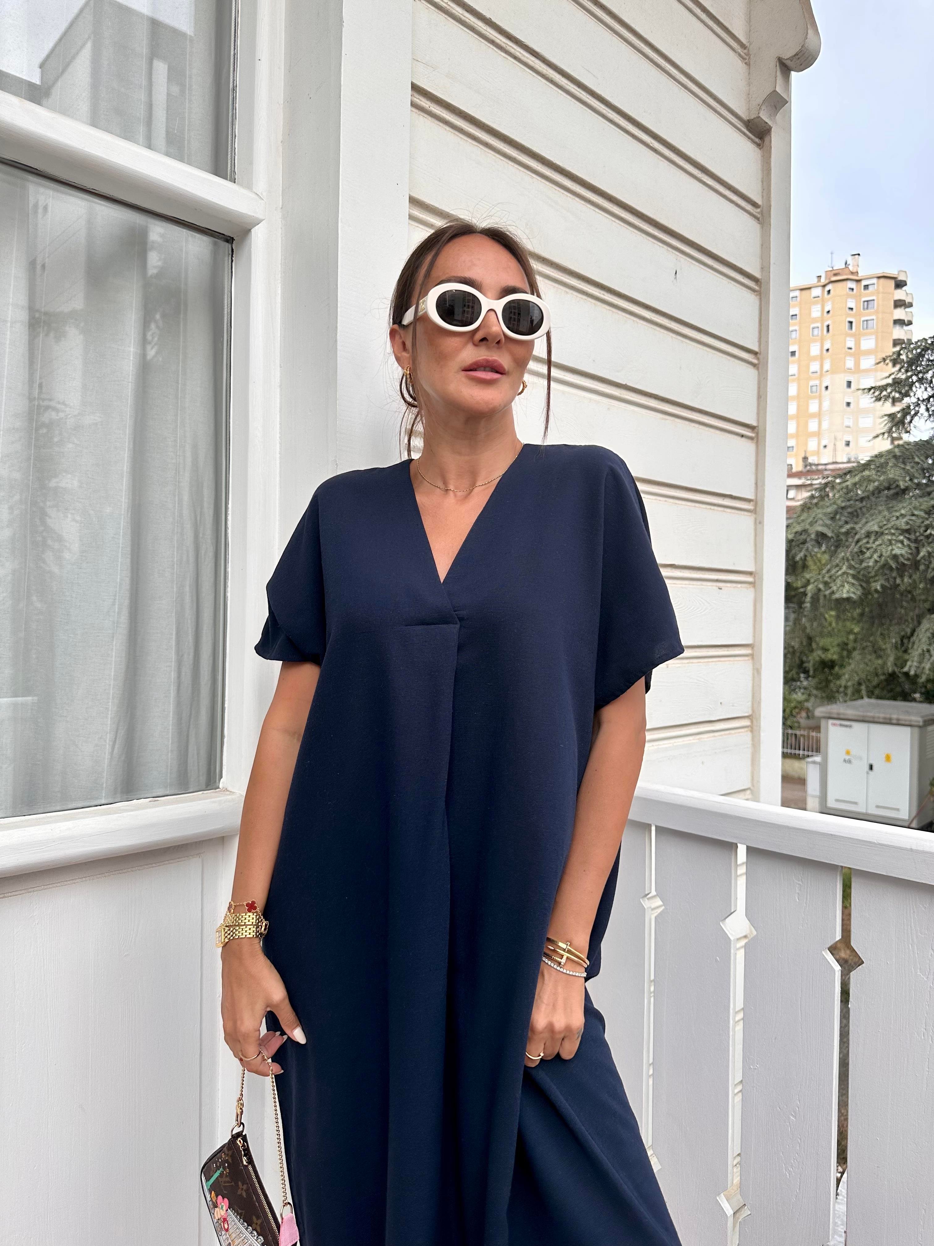 Lacivert  V Yaka Basic Elbise