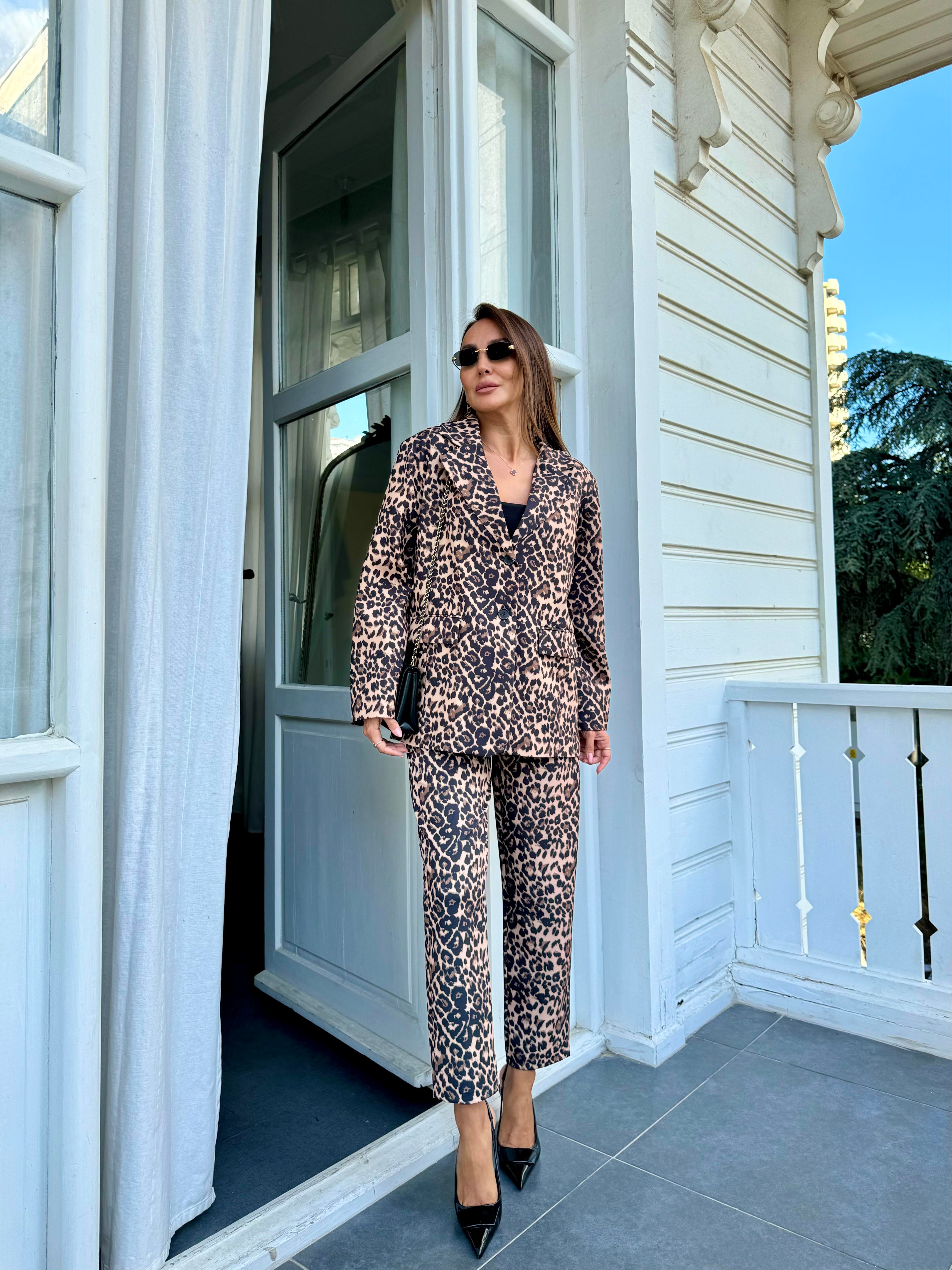 Leopar Desenli Ceket