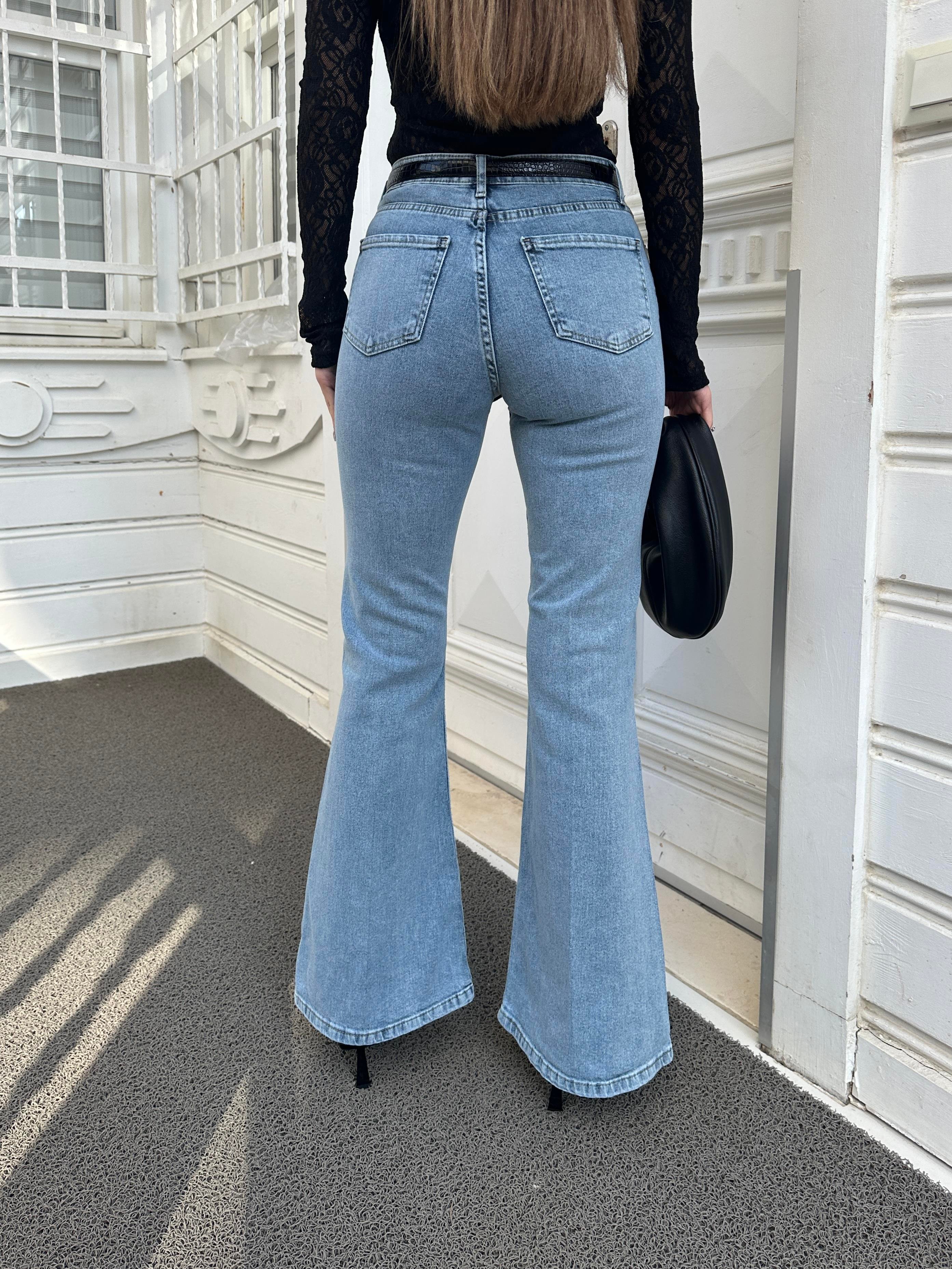 Mavi İspanyol Paça Jean