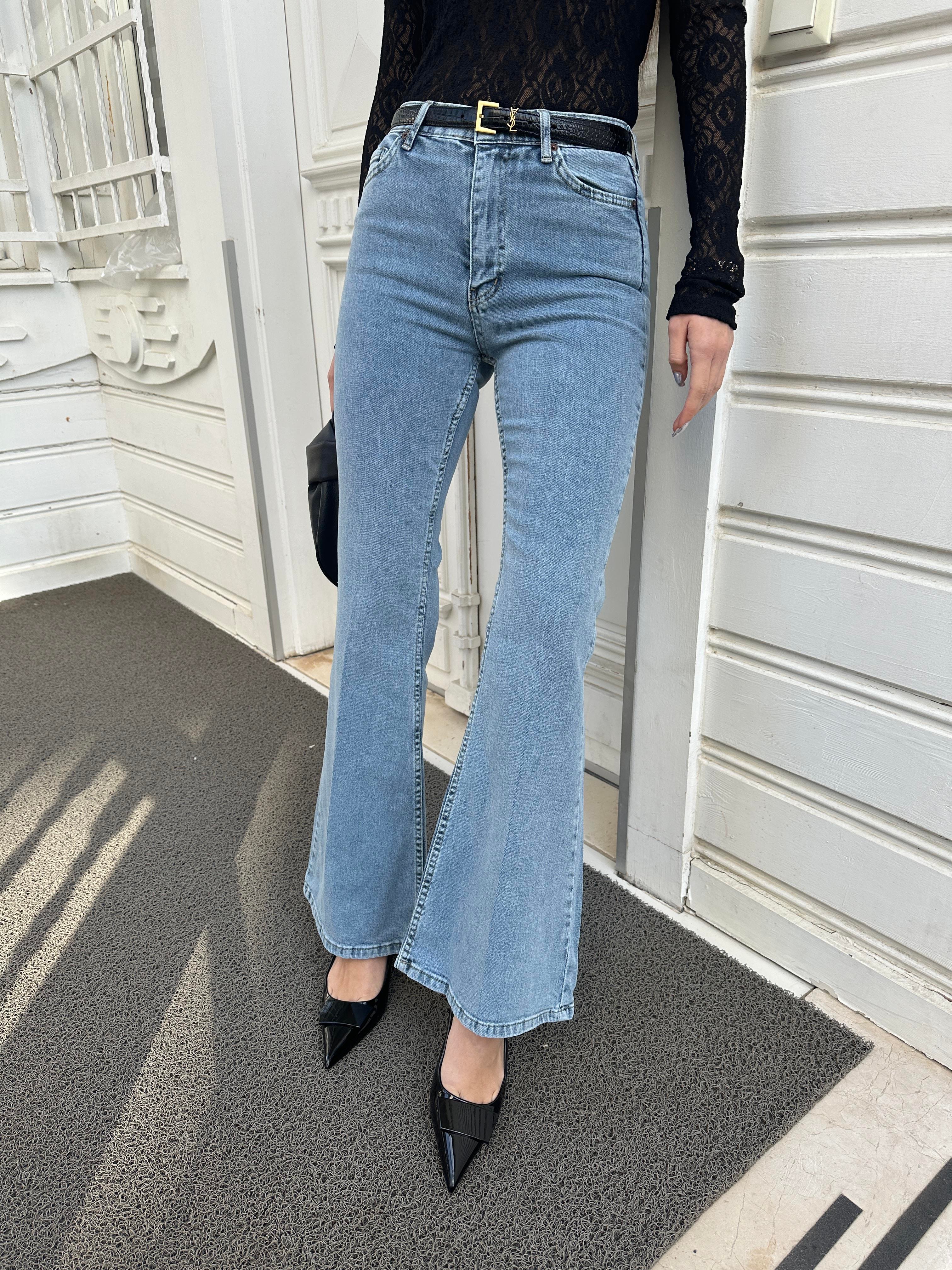 Mavi İspanyol Paça Jean