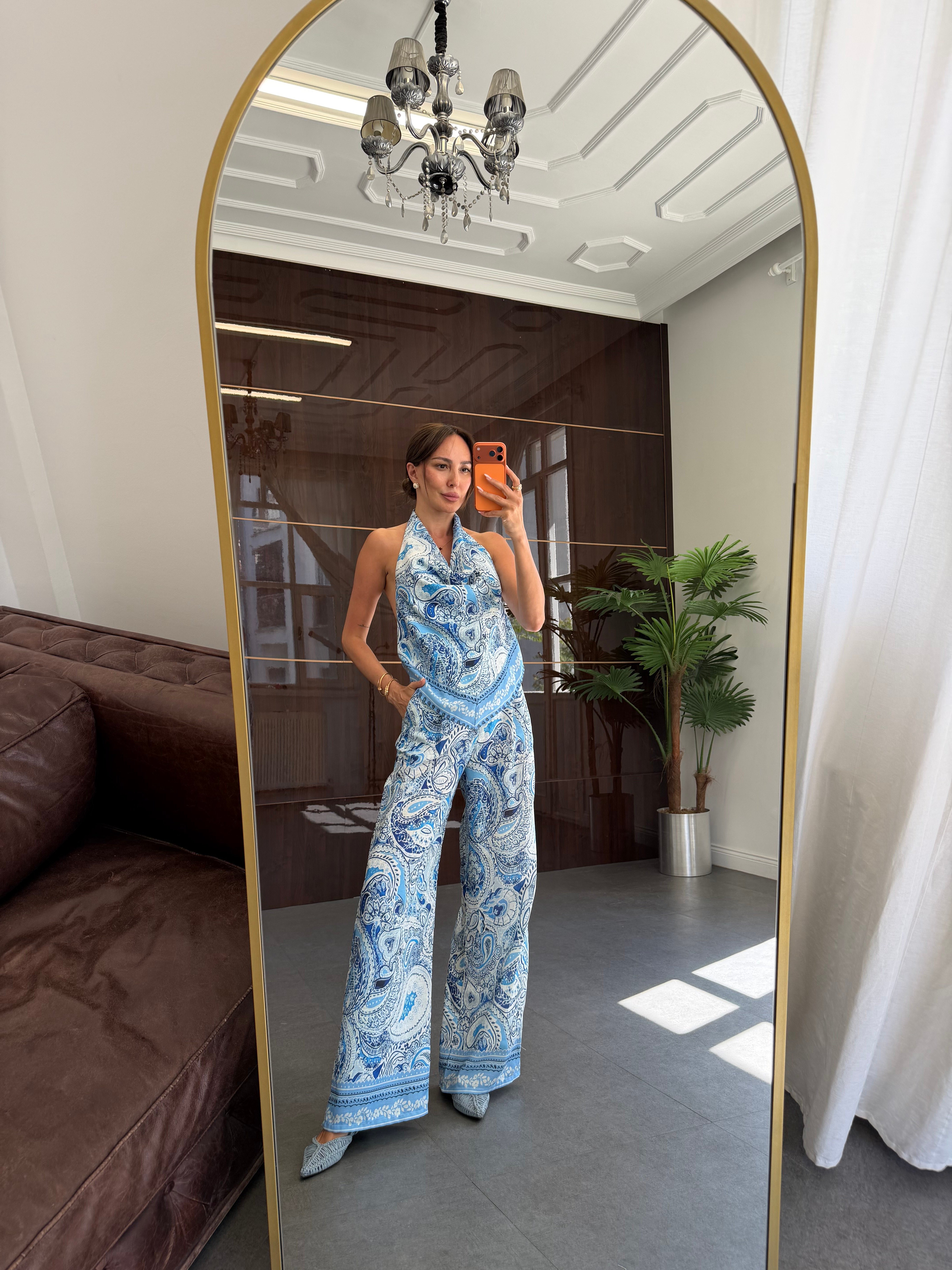 Mavi Şal Desenli Bağlamalı Bluz Pantolon Takım
