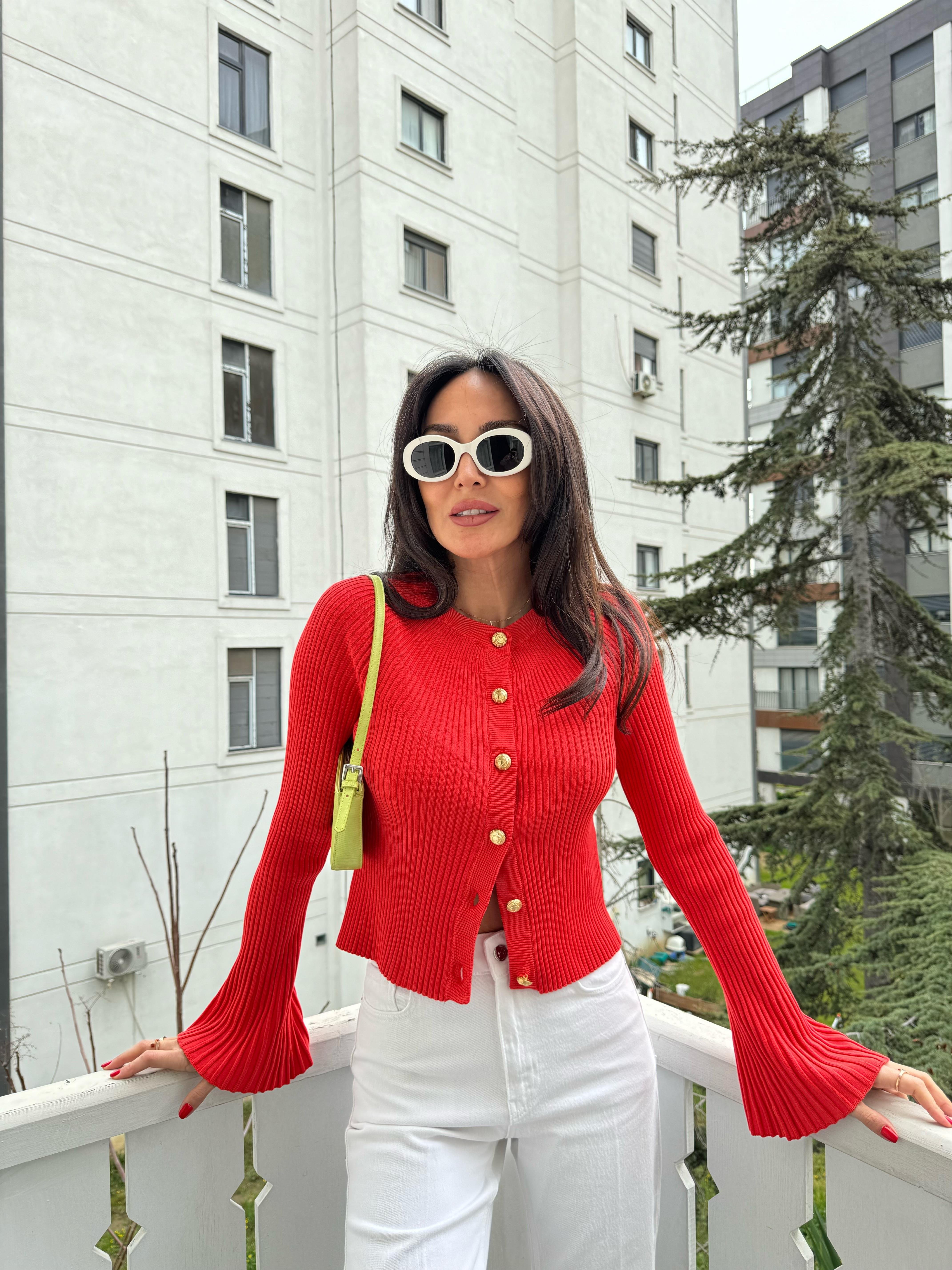 Nar Çiçeği Düğmeli İspanyol Kol Triko Hırka