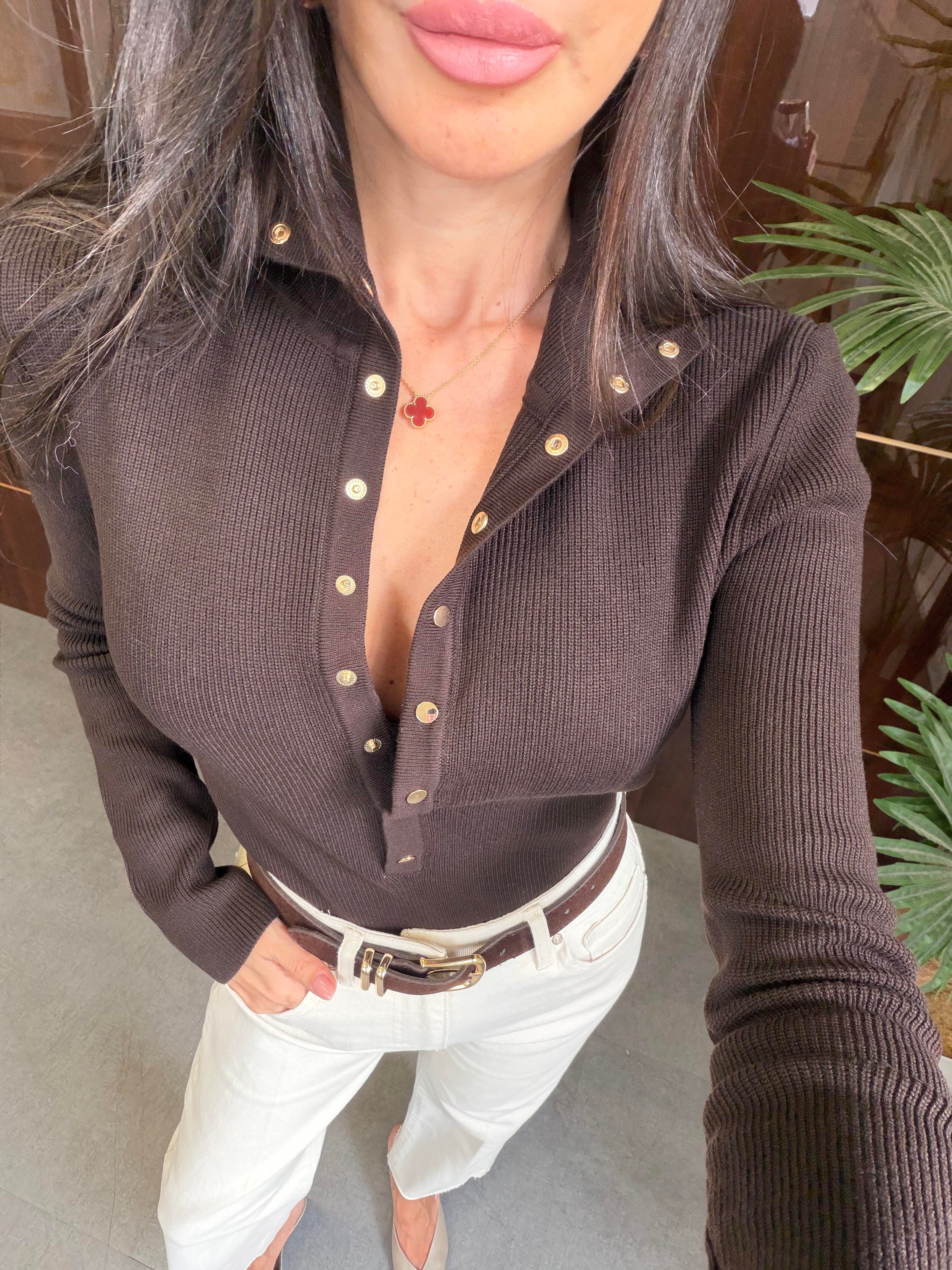 Orta Kahve Dik Yaka Çıtçıtlı Triko Kazak