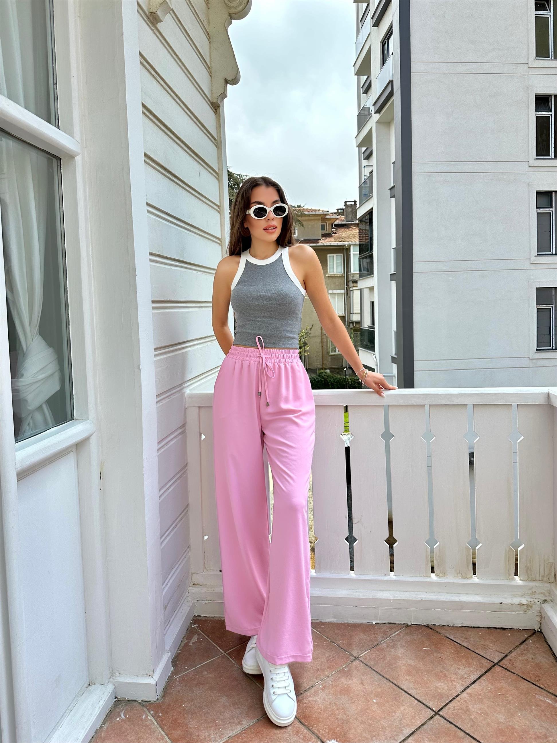 Pembe  Beli Lastikli Geniş Paça Pantolon