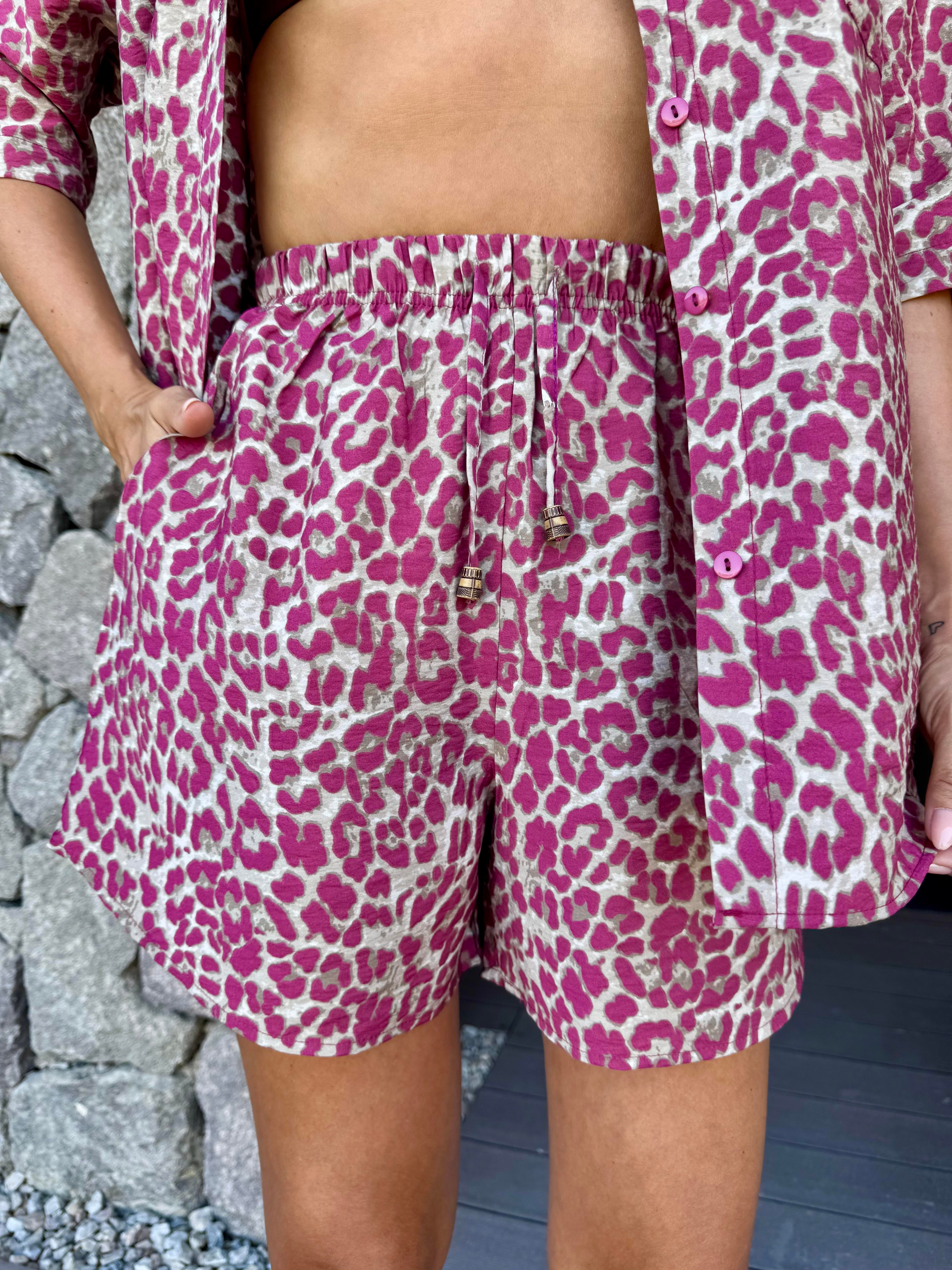 Pembe Leopar Desen Şortlu Takım