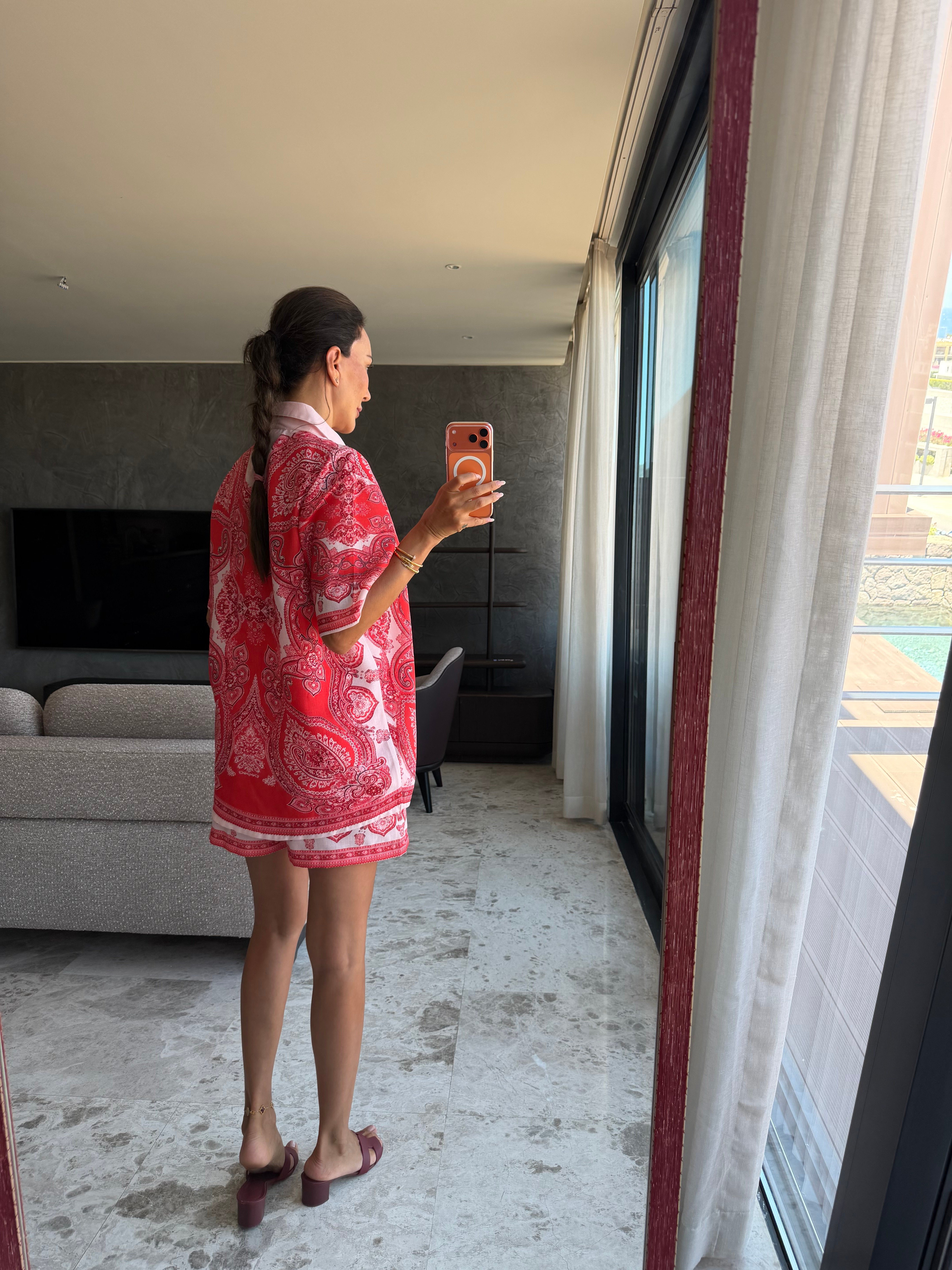 Pembe Malibu Takım