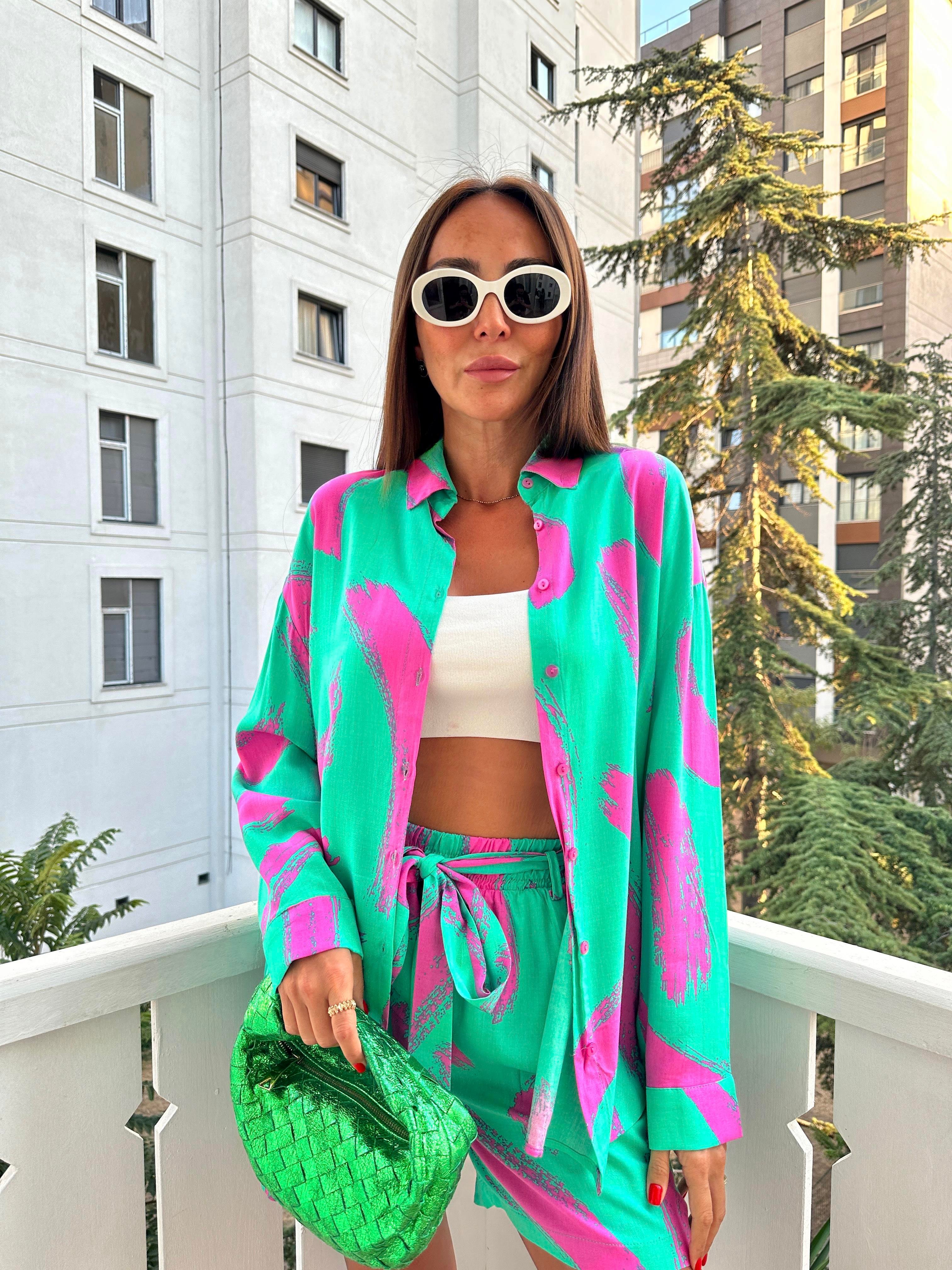 Pembe Şortlu Kadın Takım