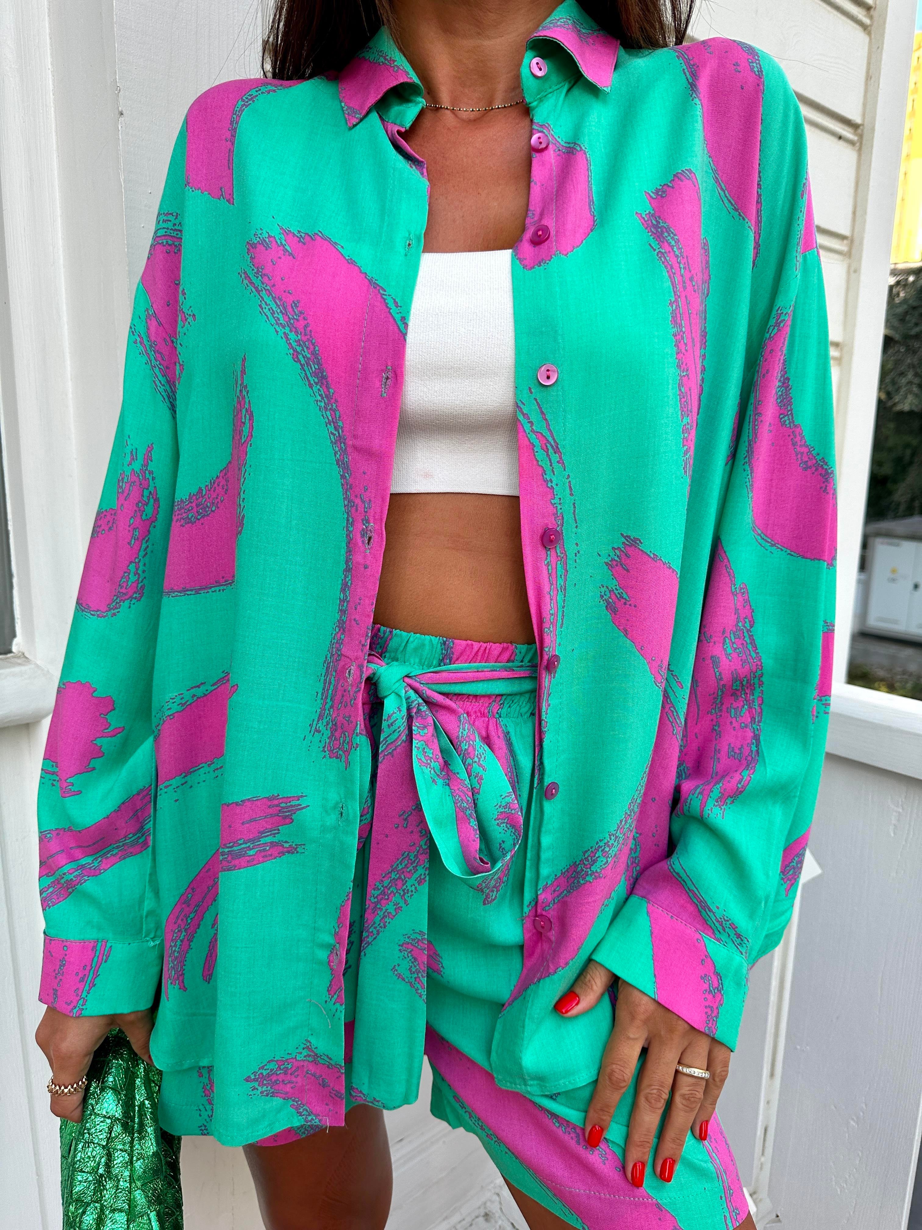 Pembe Şortlu Kadın Takım