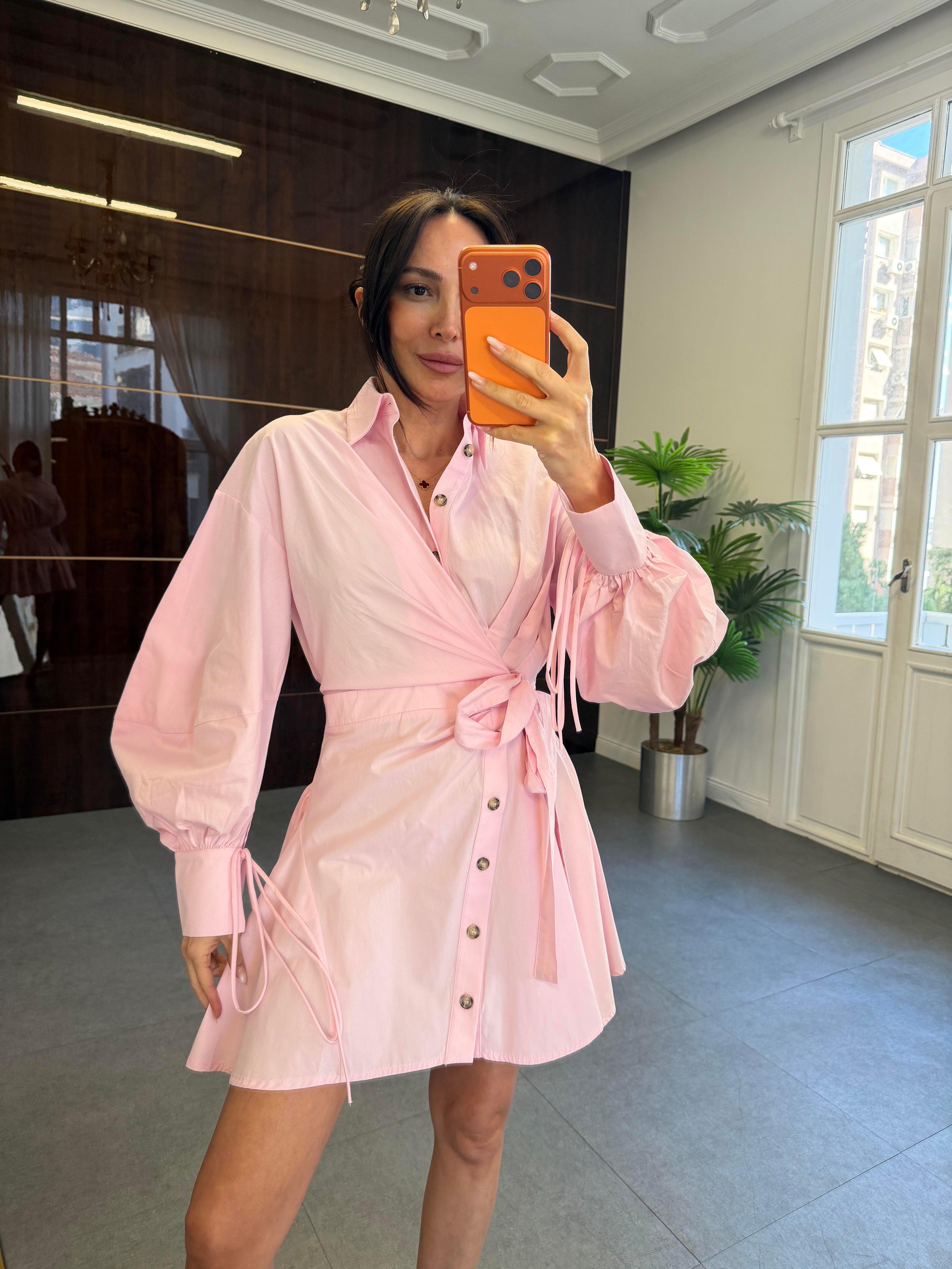 Pembe Tasarım Mini Elbise