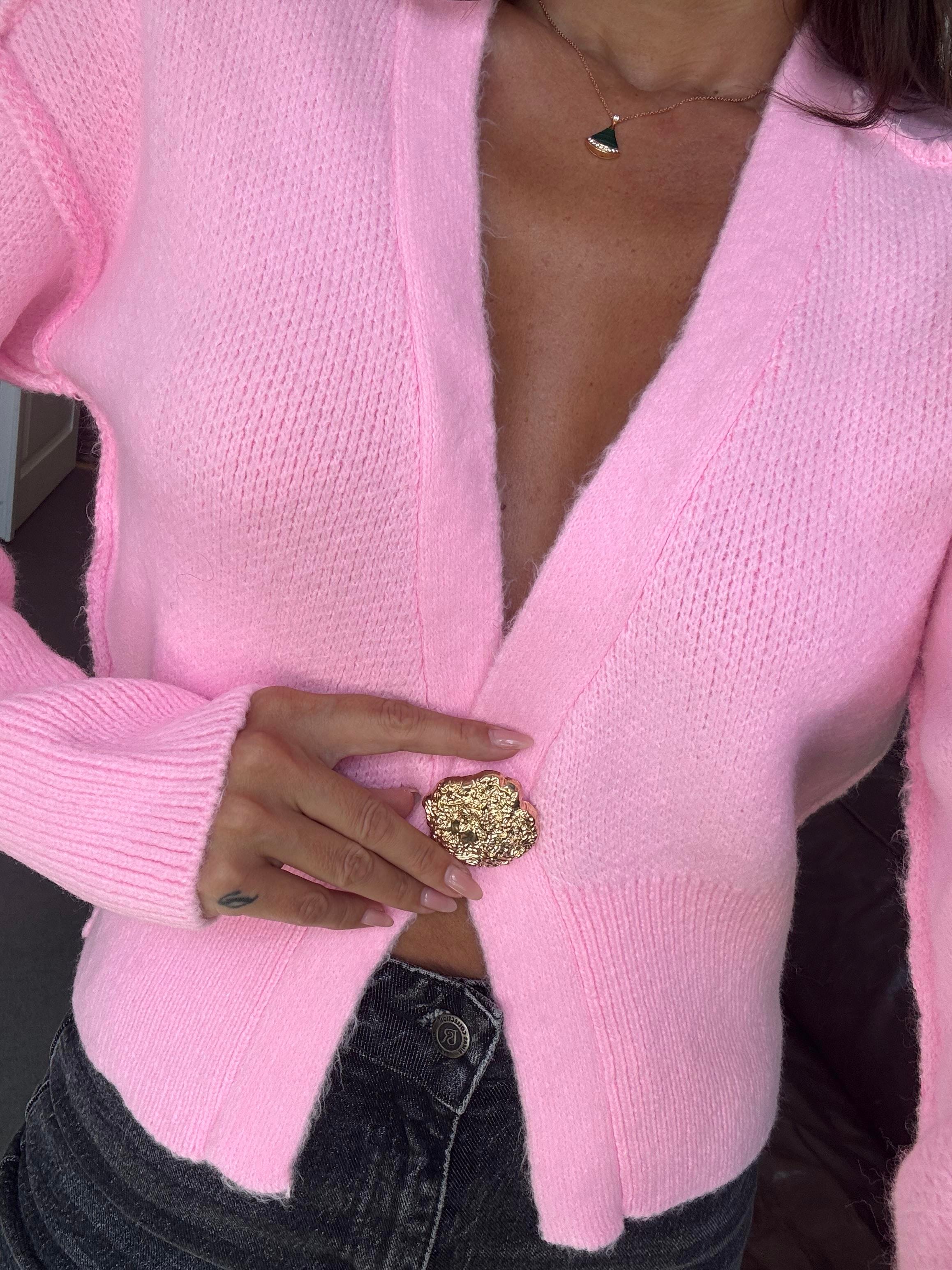 Pembe Ters Dikişli Tek Düğmeli Hırka