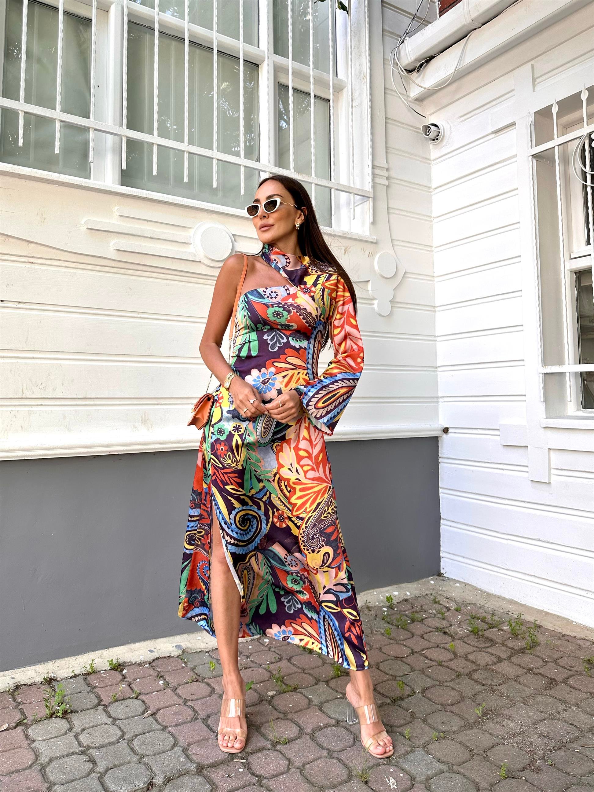 Renkli  Tek Omuz Saten Elbise