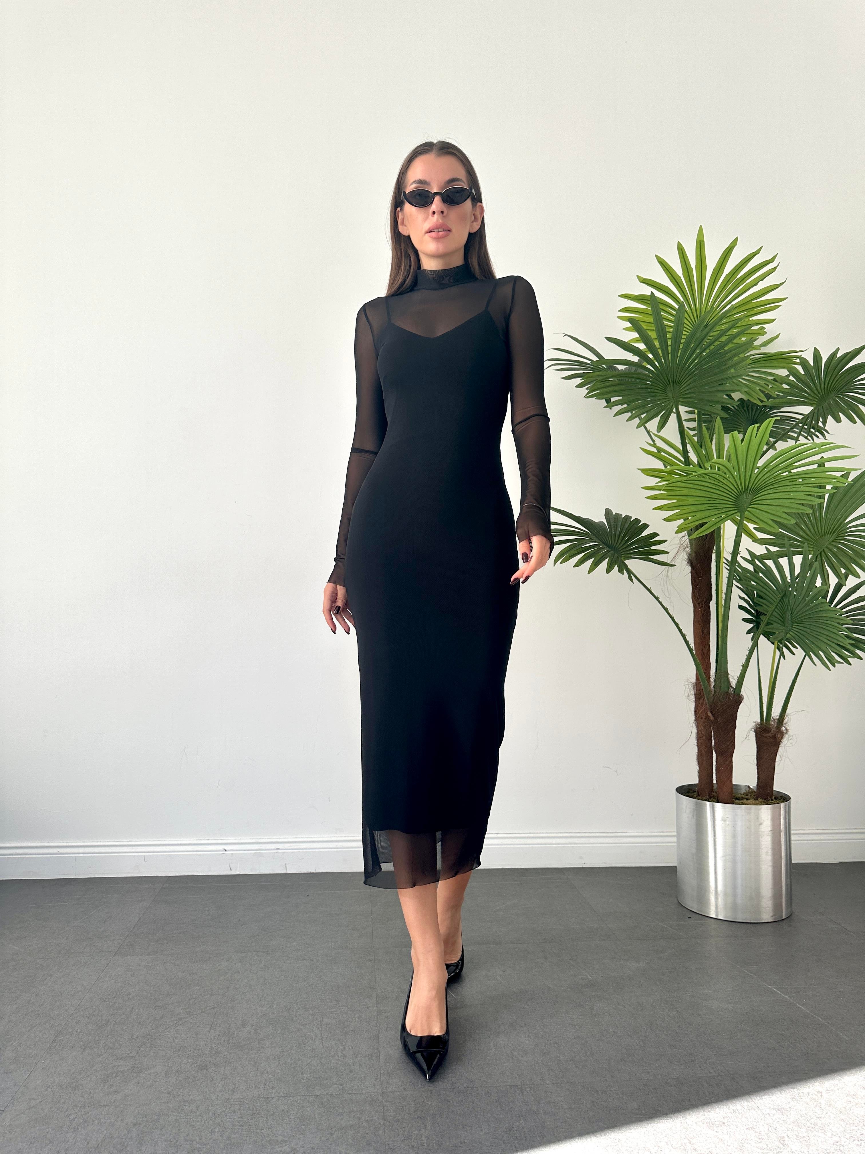 Siyah Astarlı Tül Elbise