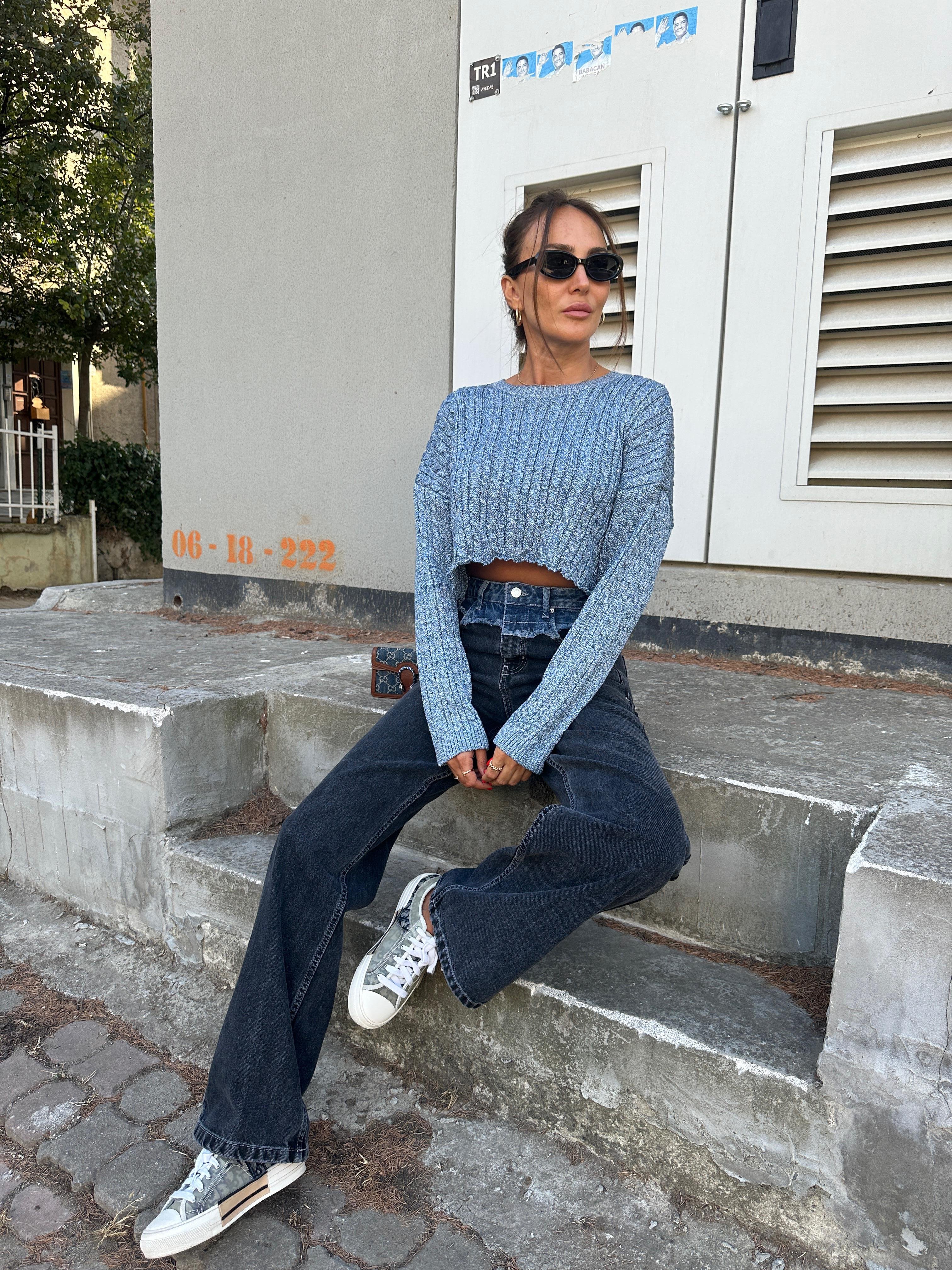Siyah Bel Detay Wide-Leg Jean Pantolon