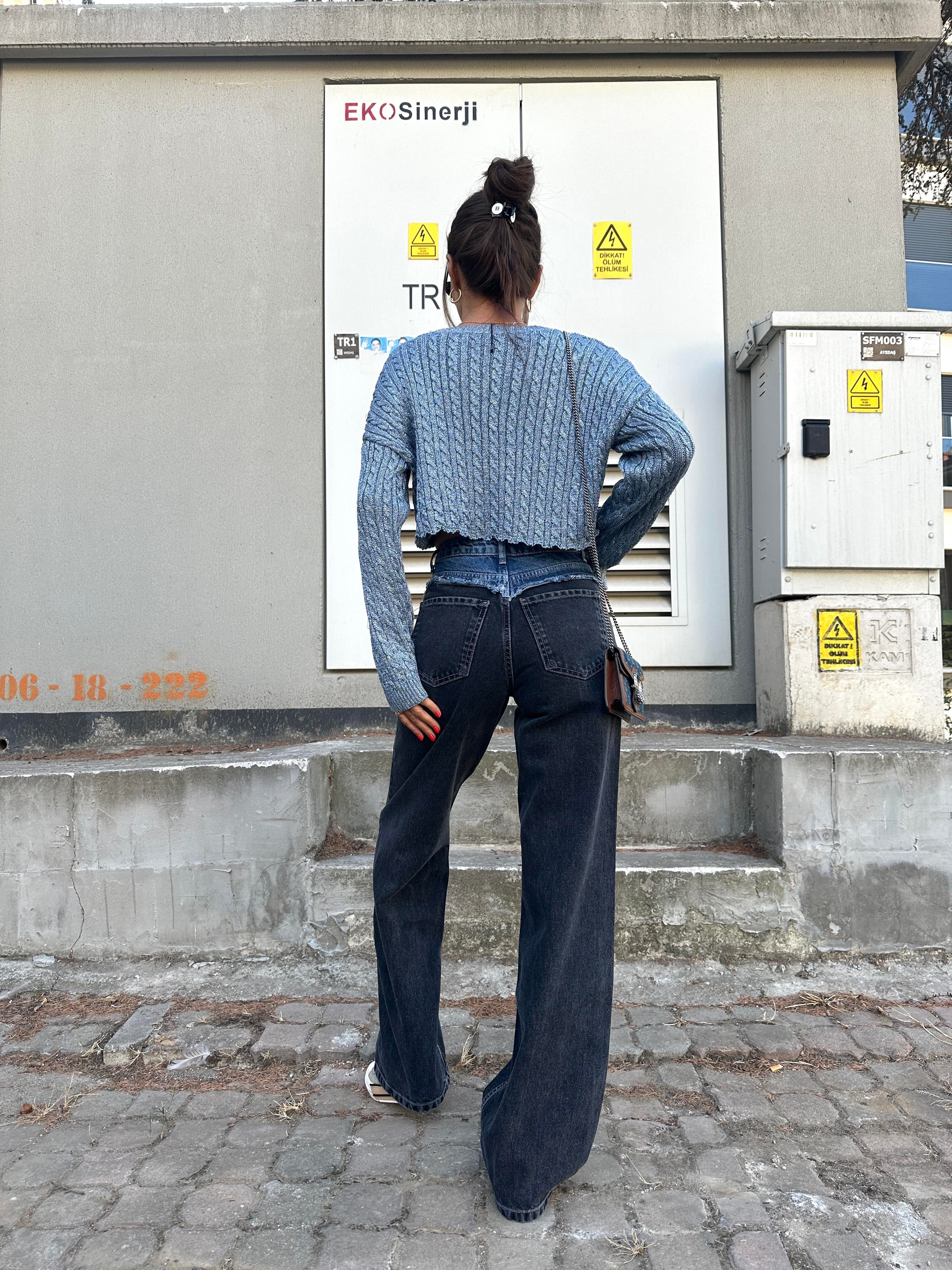 Siyah Bel Detay Wide-Leg Jean Pantolon