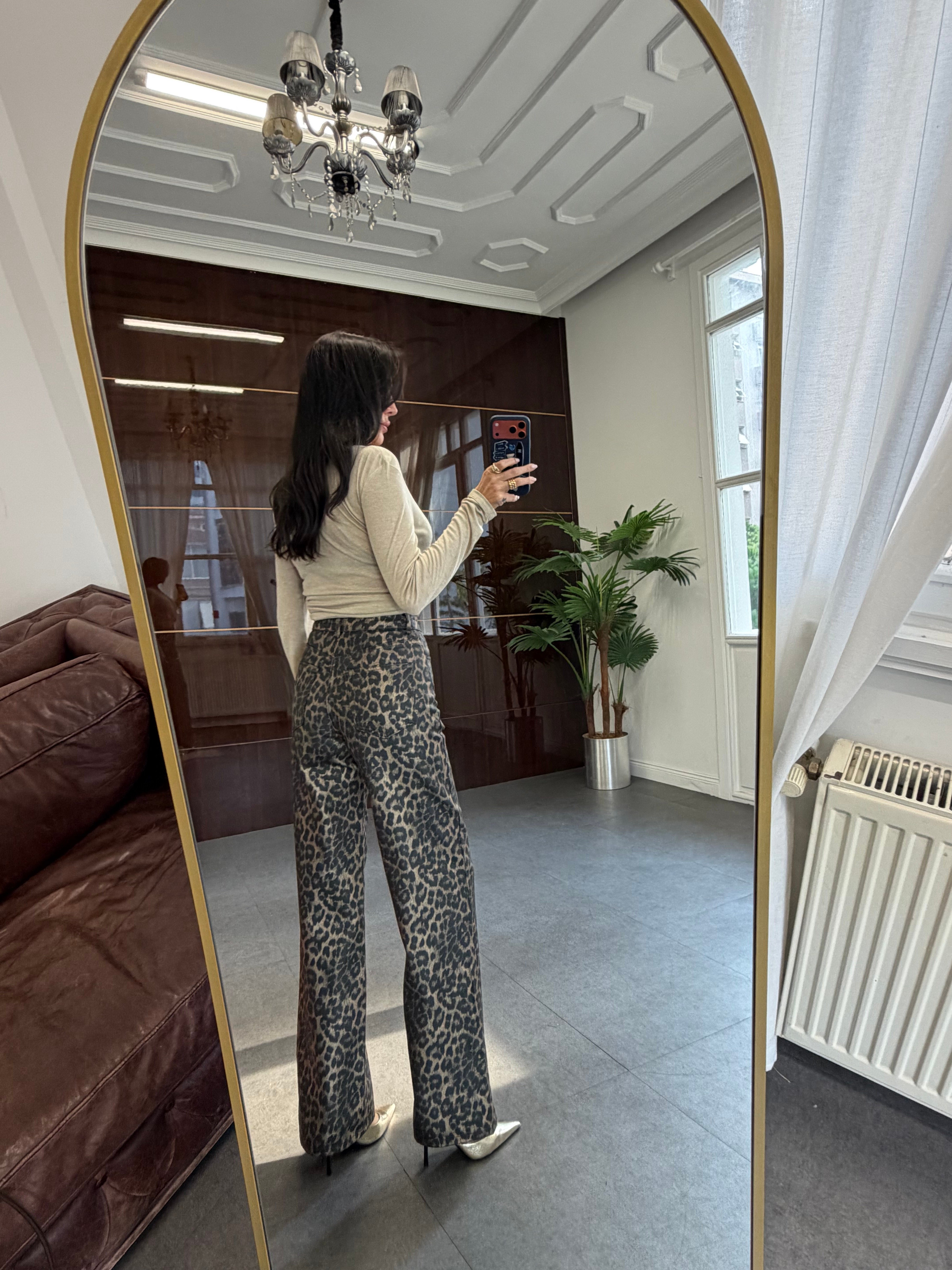 Siyah Benekli Leopar Wide-Leg Pantolon