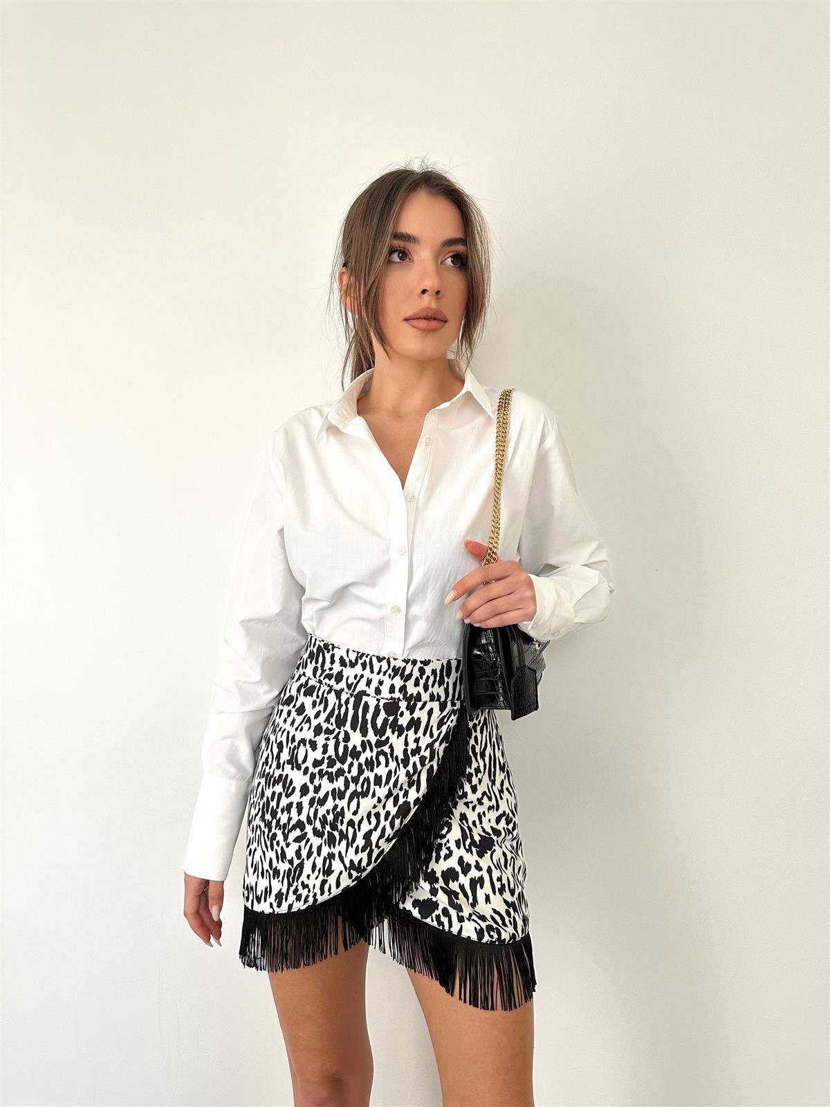 Siyah-Beyaz  Püsküllü Mini Etek