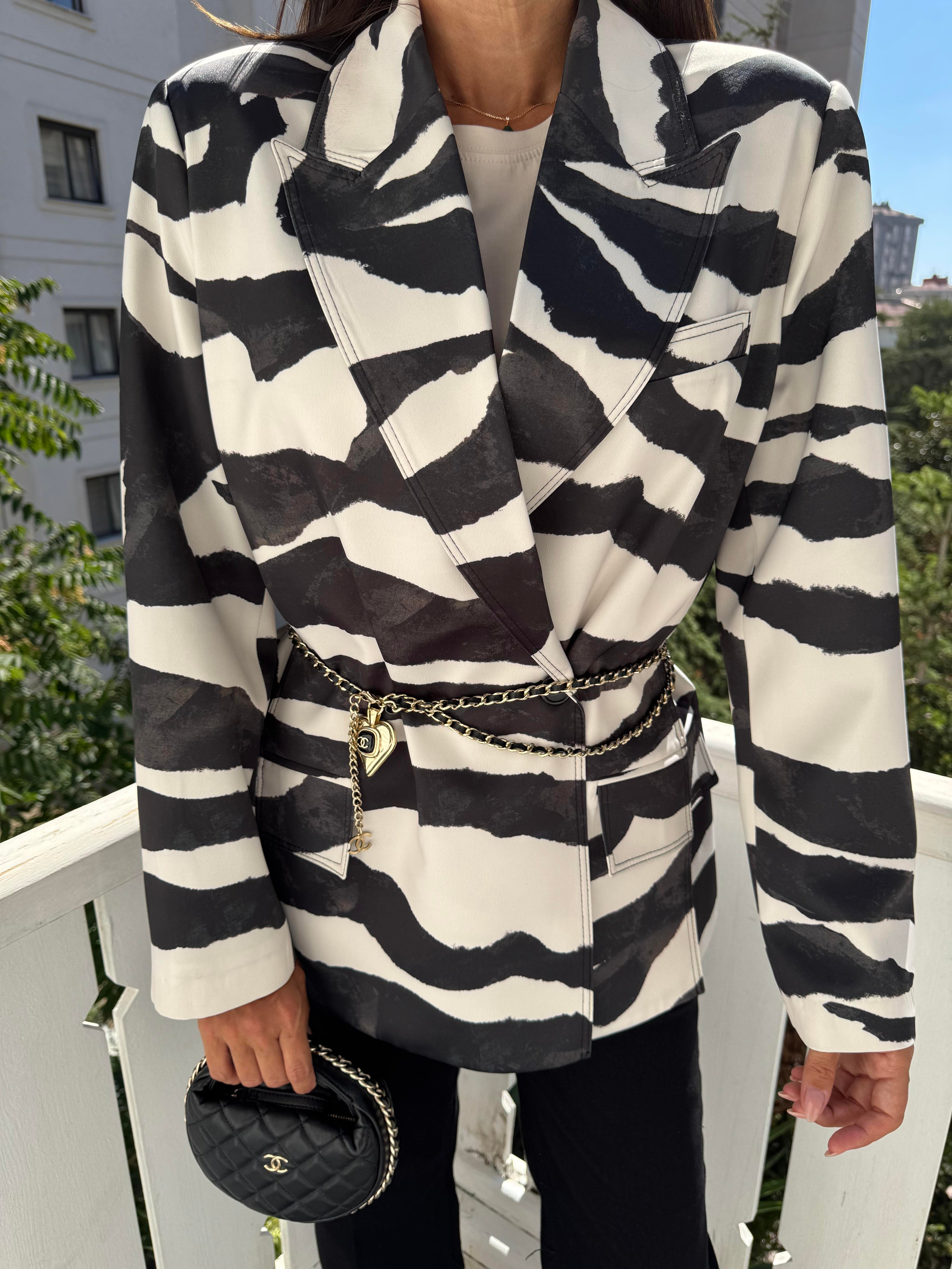 Siyah-Beyaz Zebra Desen Ceket