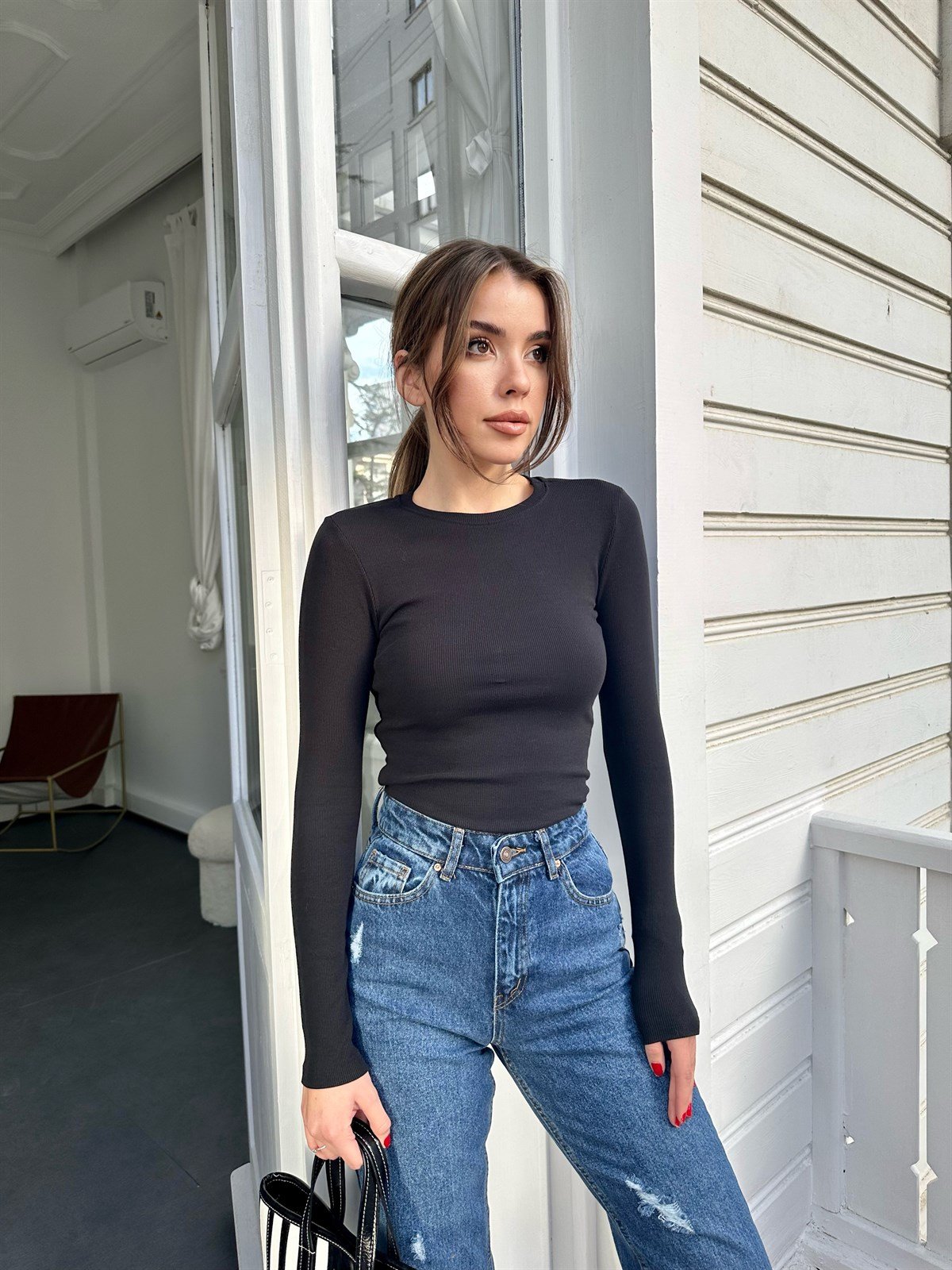 Siyah  Bisiklet Yaka Bluz