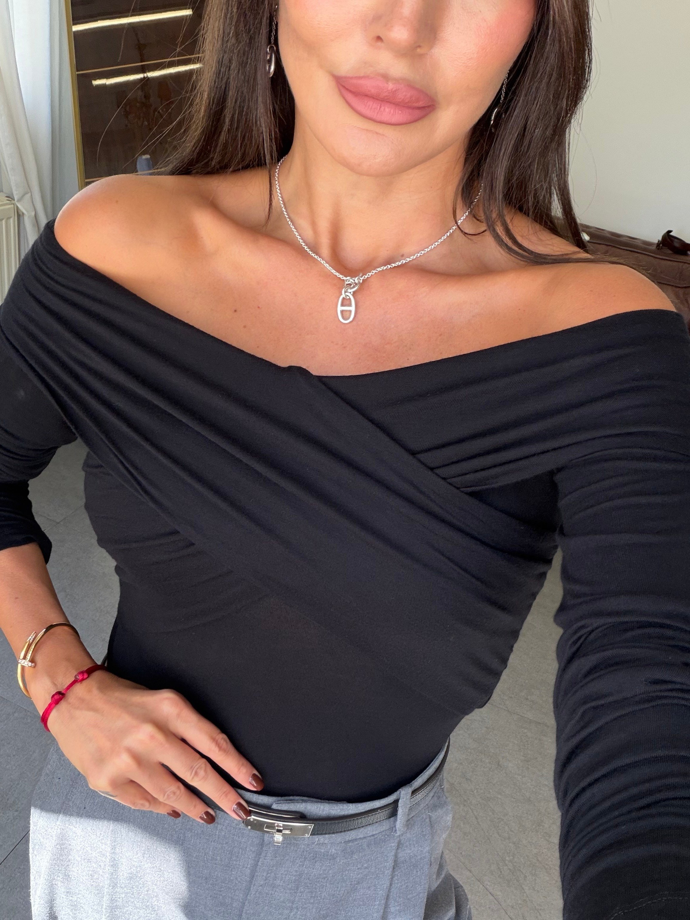 Siyah Çapraz Yaka Bluz