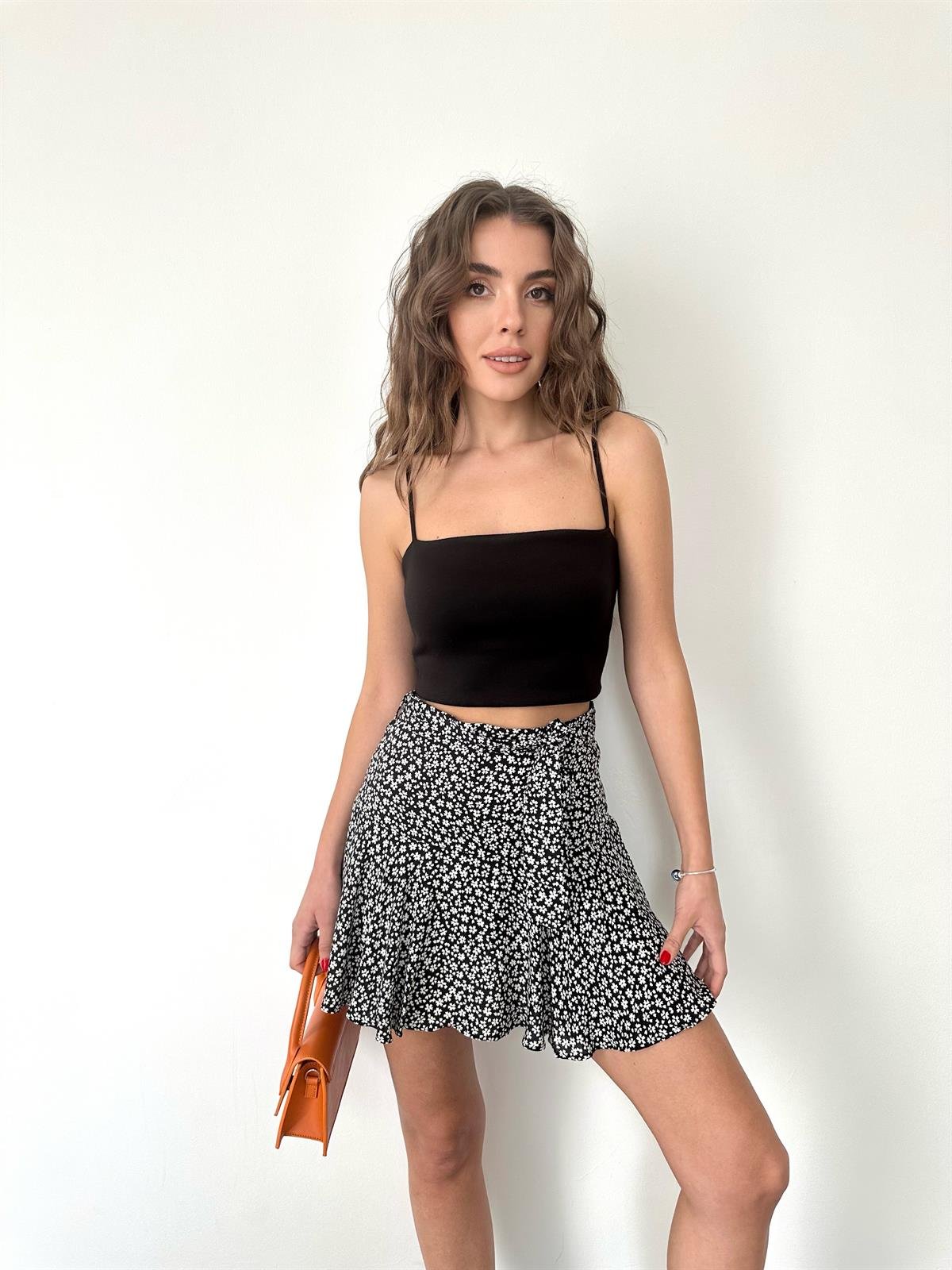 Siyah  Çiçek Desenli Şort Etek