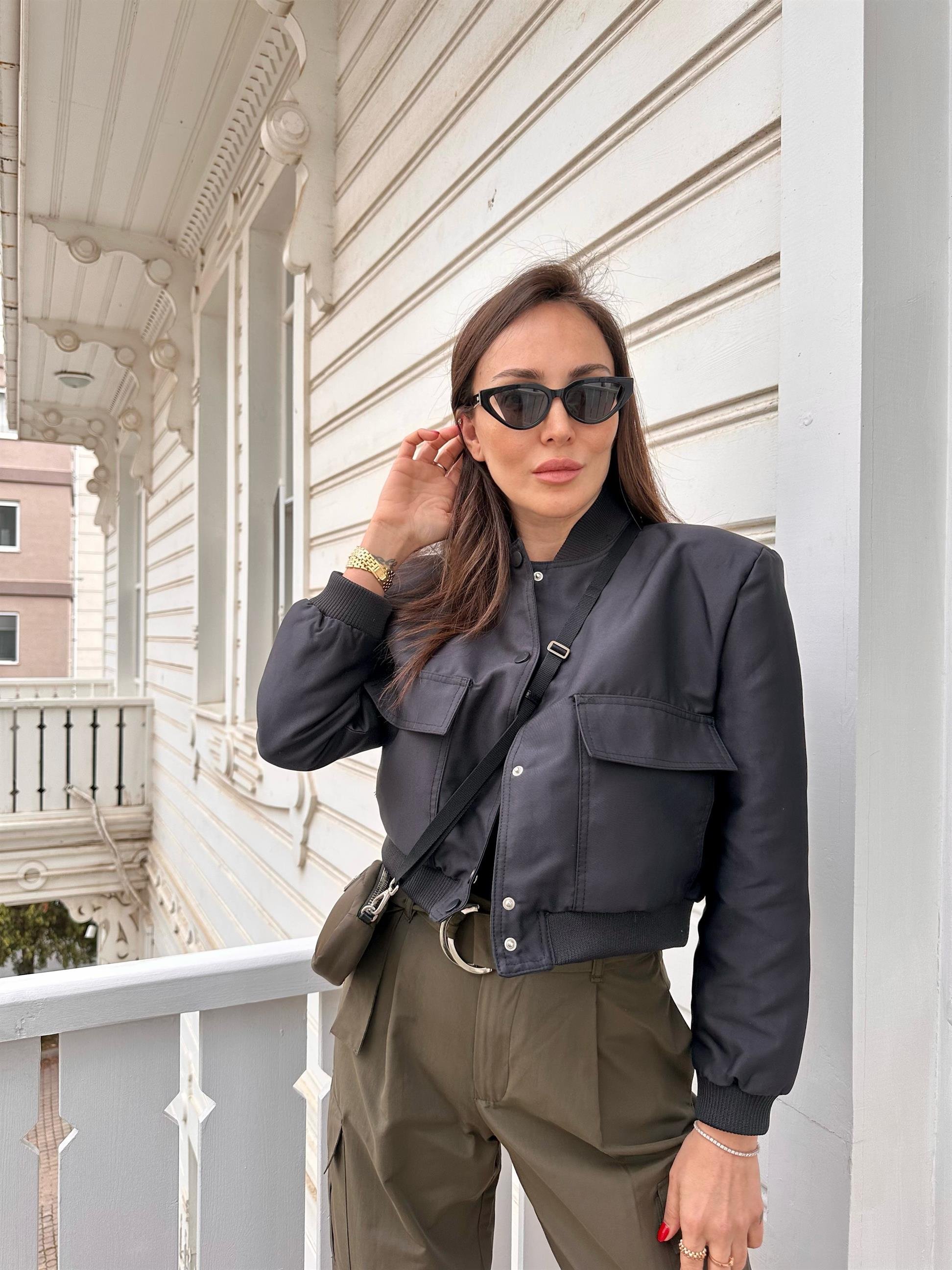 Siyah  Çift Cepli Bomber Ceket