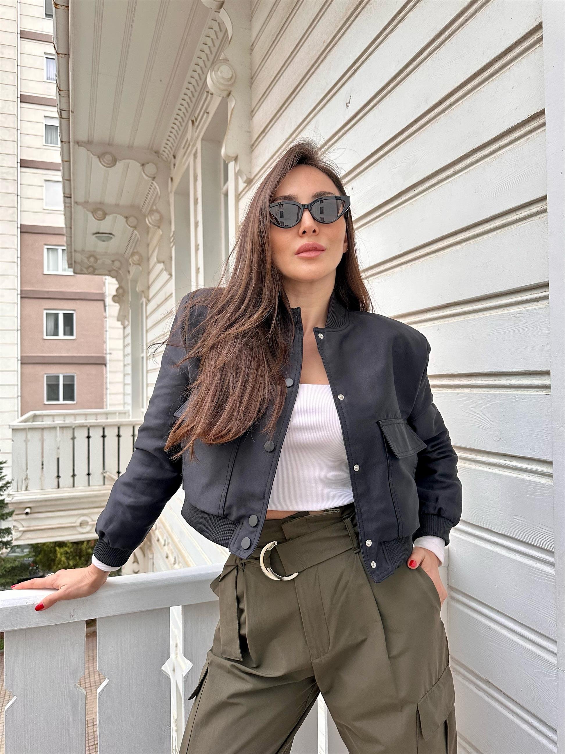 Siyah  Çift Cepli Bomber Ceket