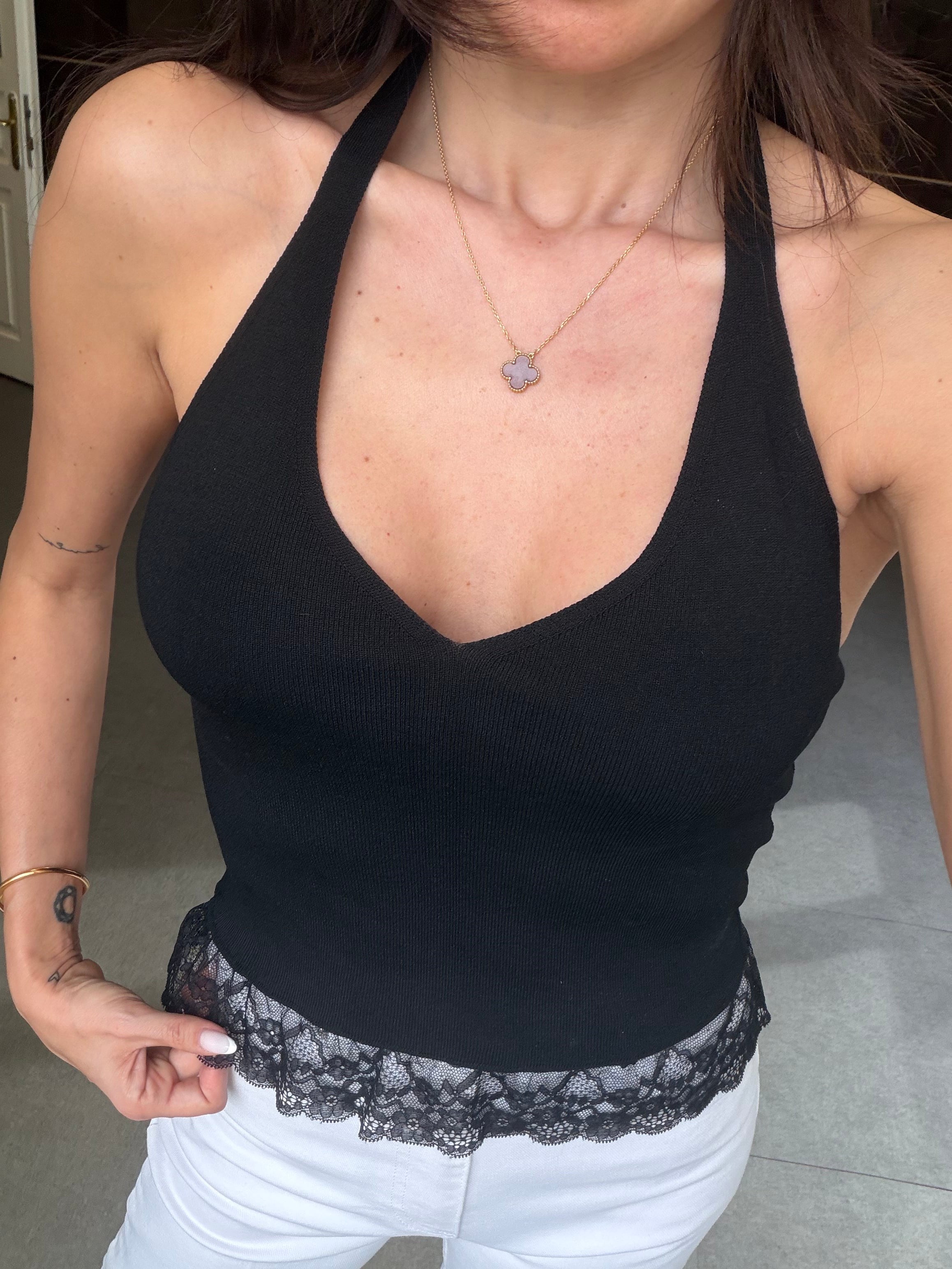 Siyah Dantelli Halter V Yaka Triko Bluz