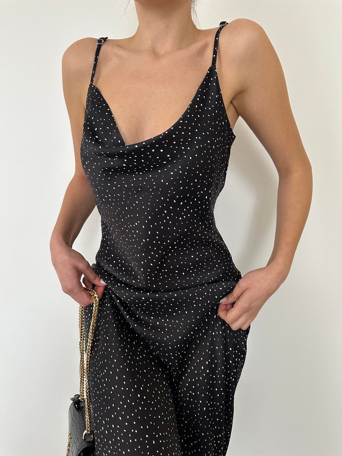 Siyah Degaje Verev Saten Elbise