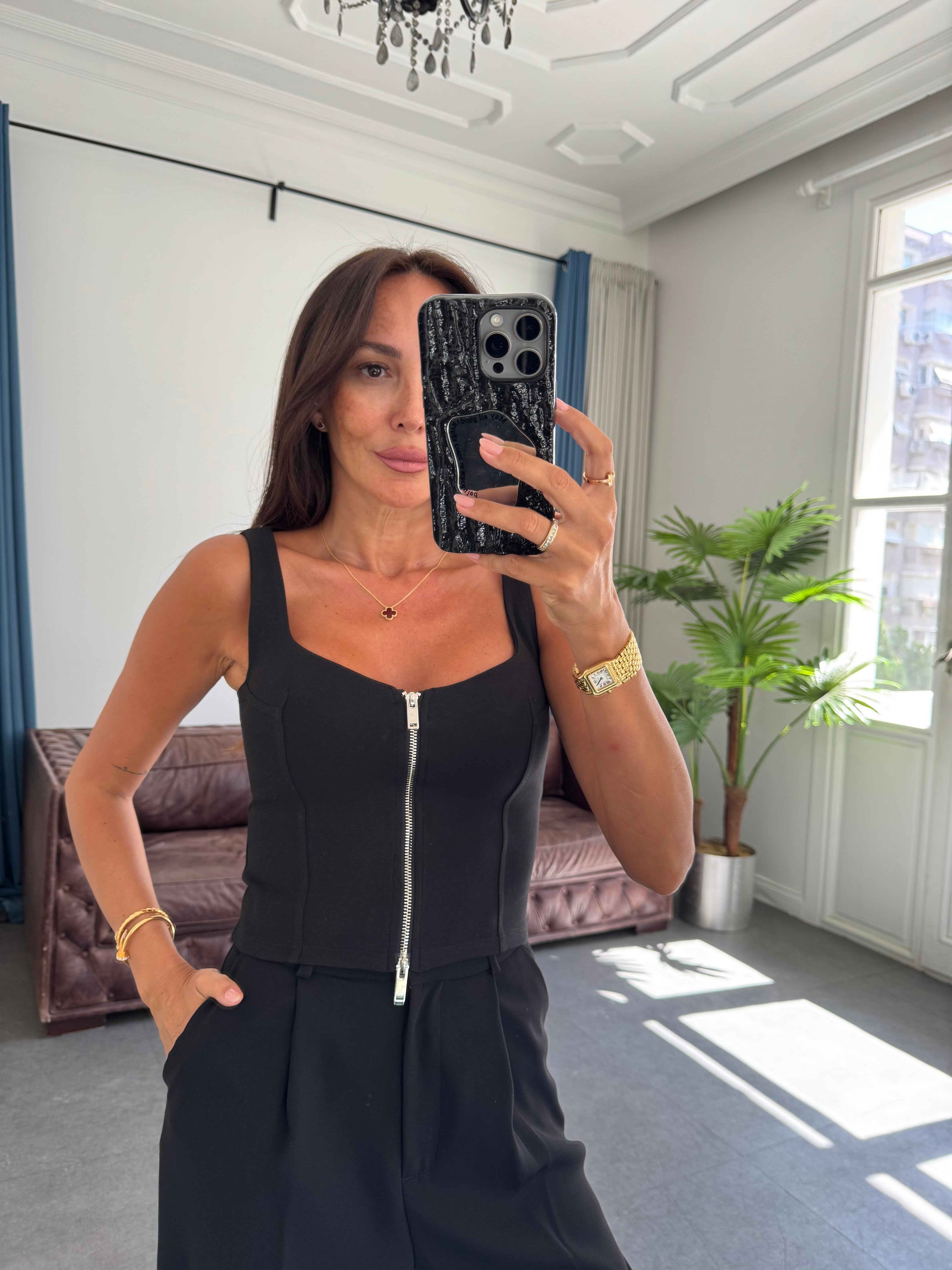 Siyah Fermuarlı Top Bluz