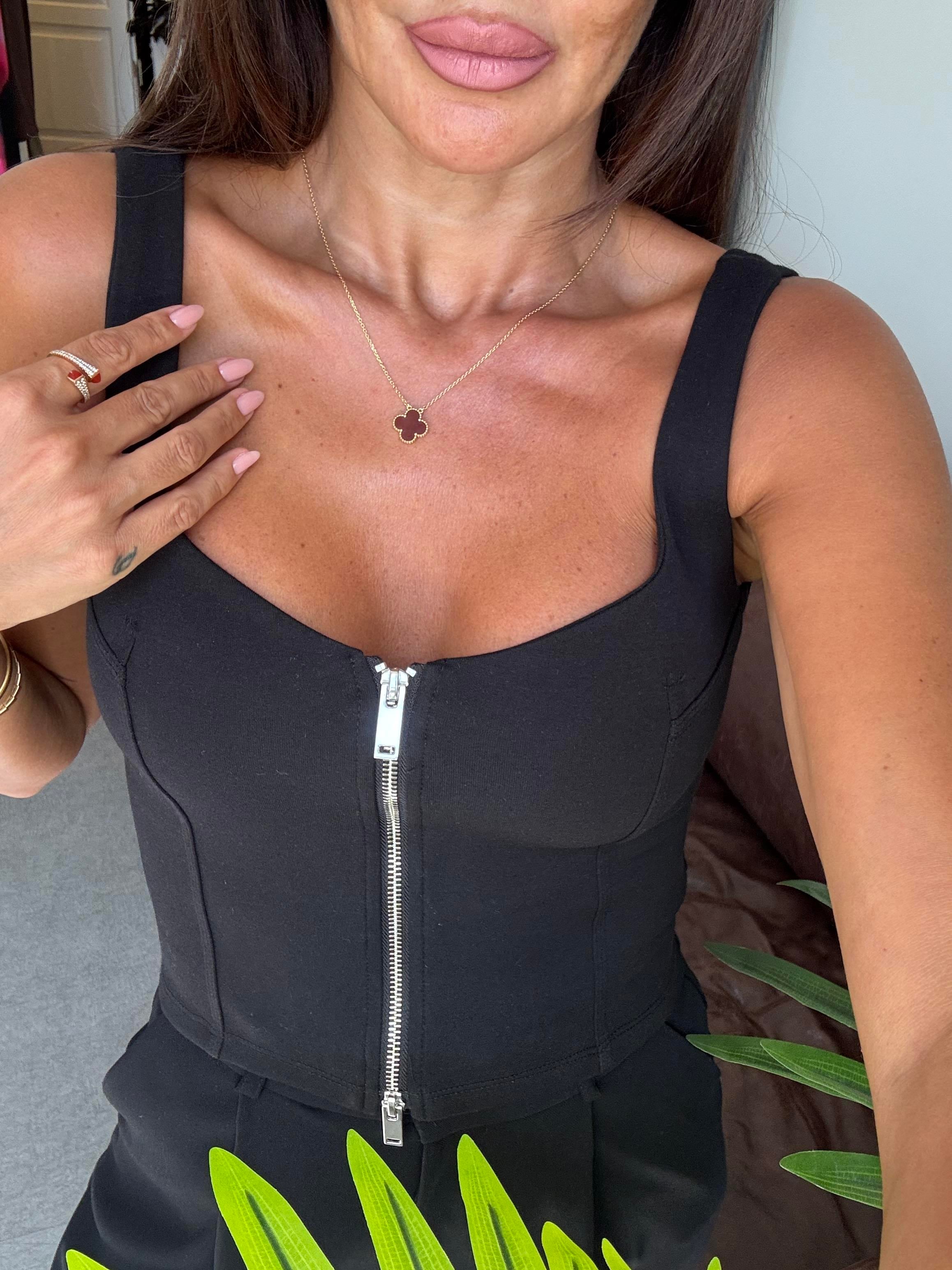 Siyah Fermuarlı Top Bluz