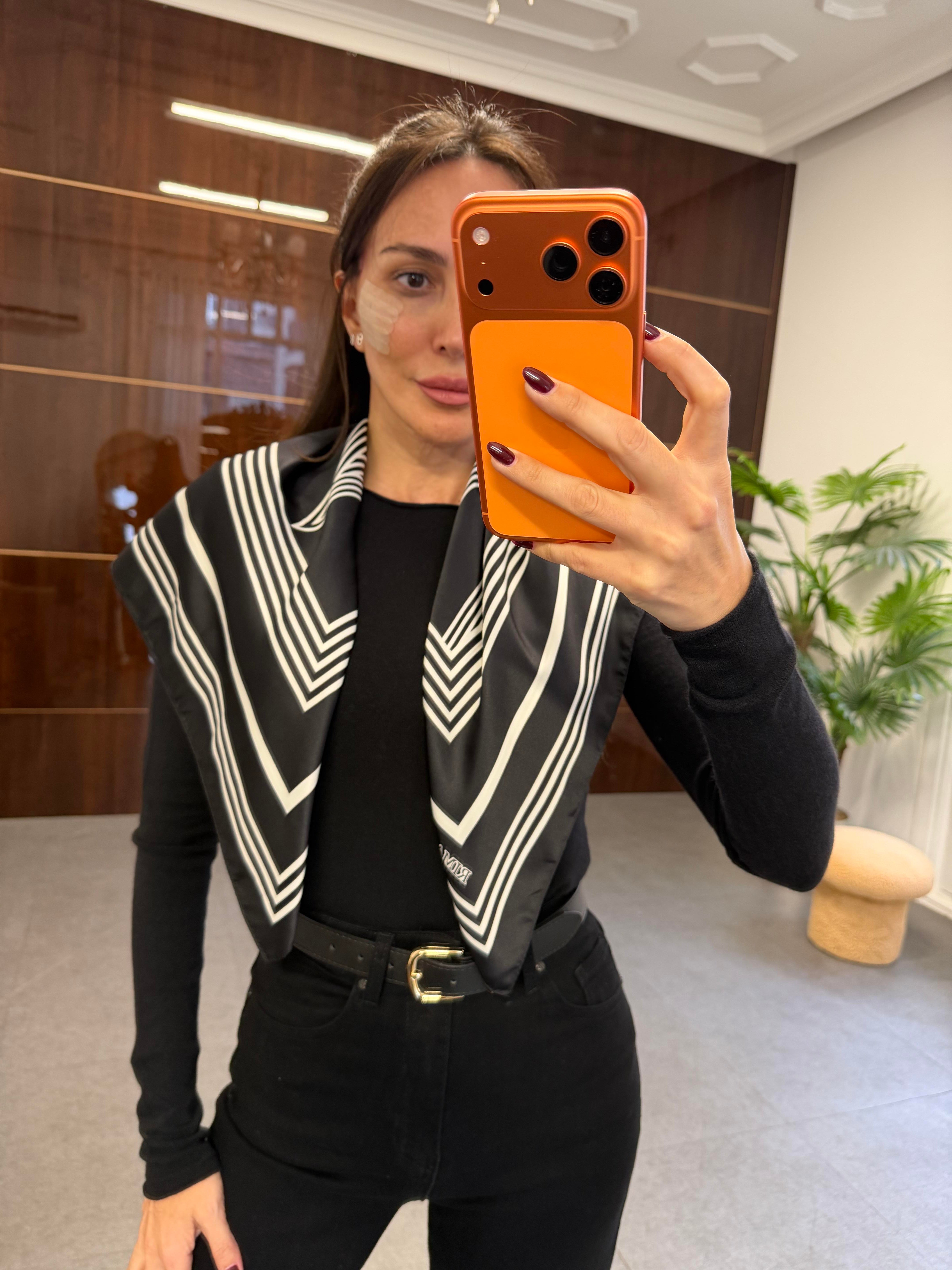 Siyah Geometrik Desen Fular