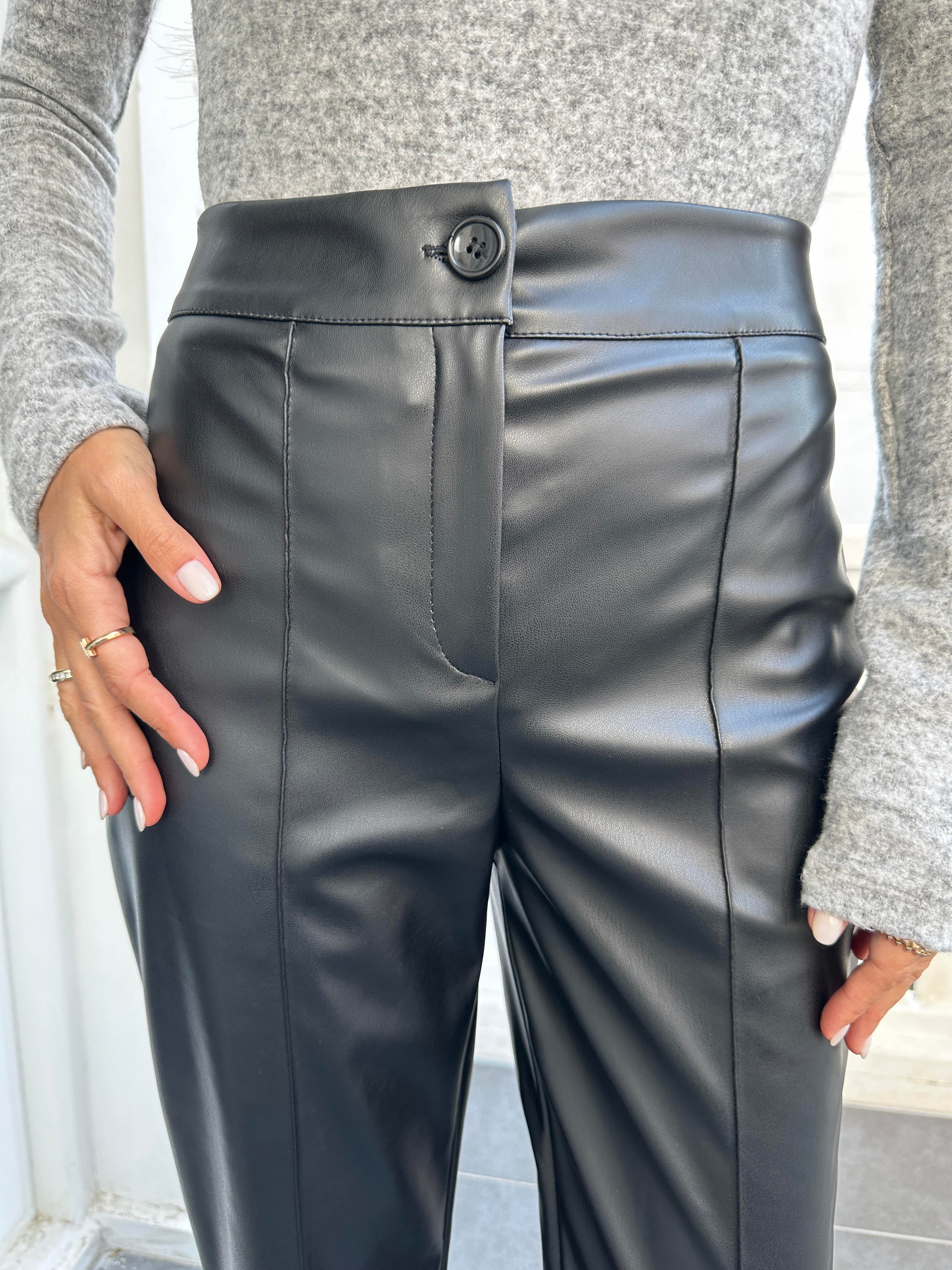 Siyah İspanyol Paça Deri Pantolon
