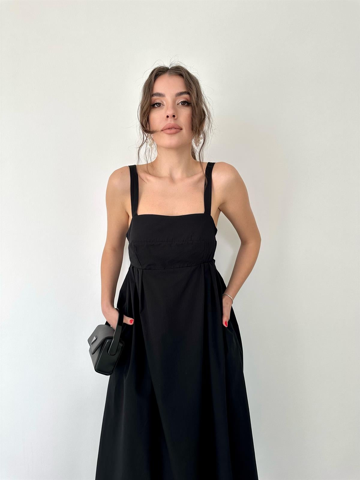 Siyah  Kalın Askılı Midi Elbise