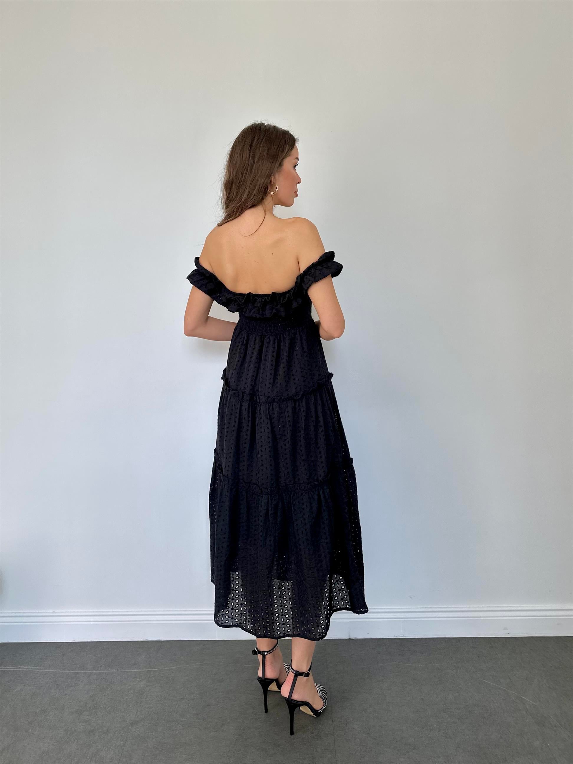 Siyah Kolsuz Brode Elbise