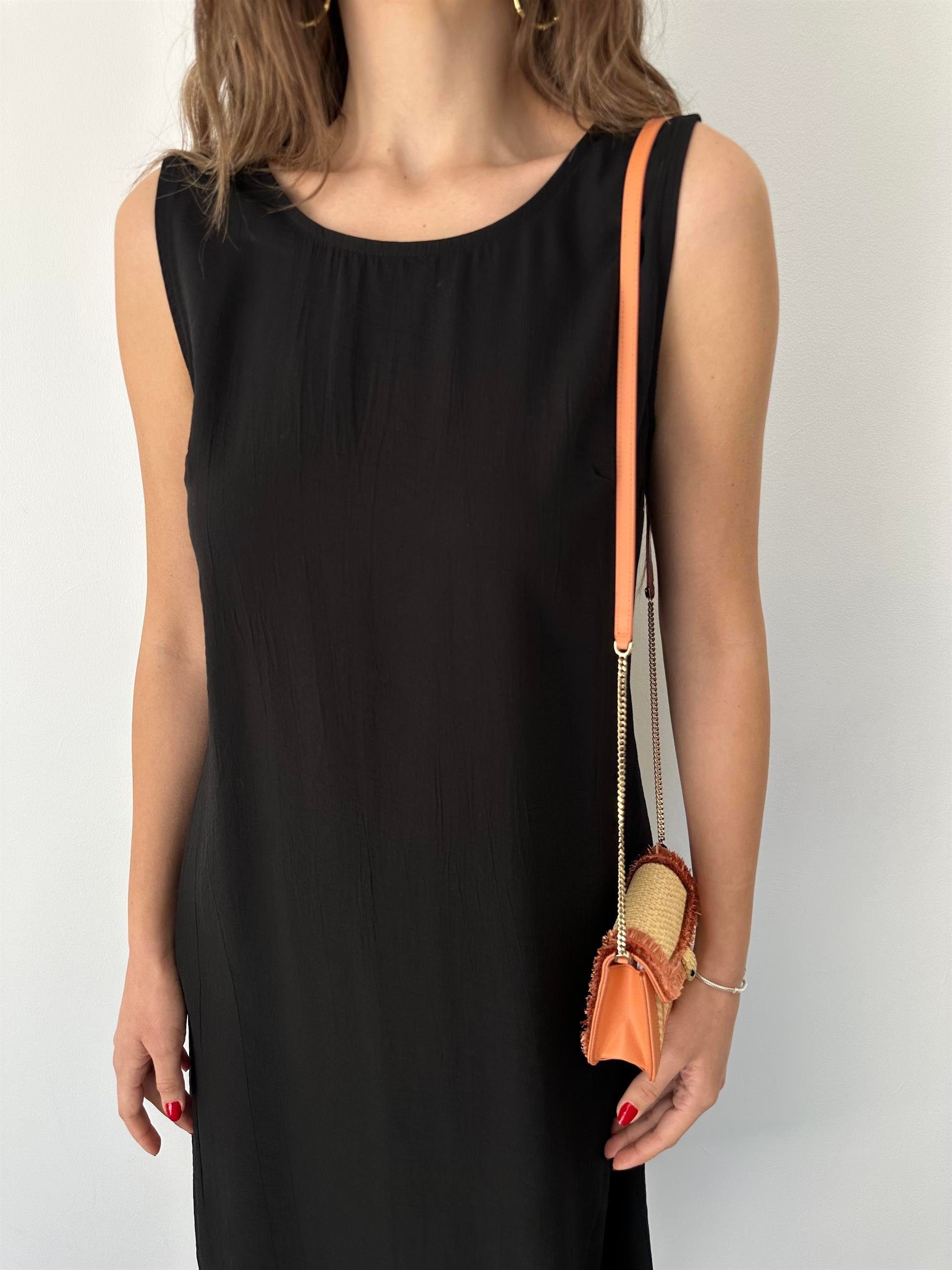 Siyah Kolsuz Uzun Elbise