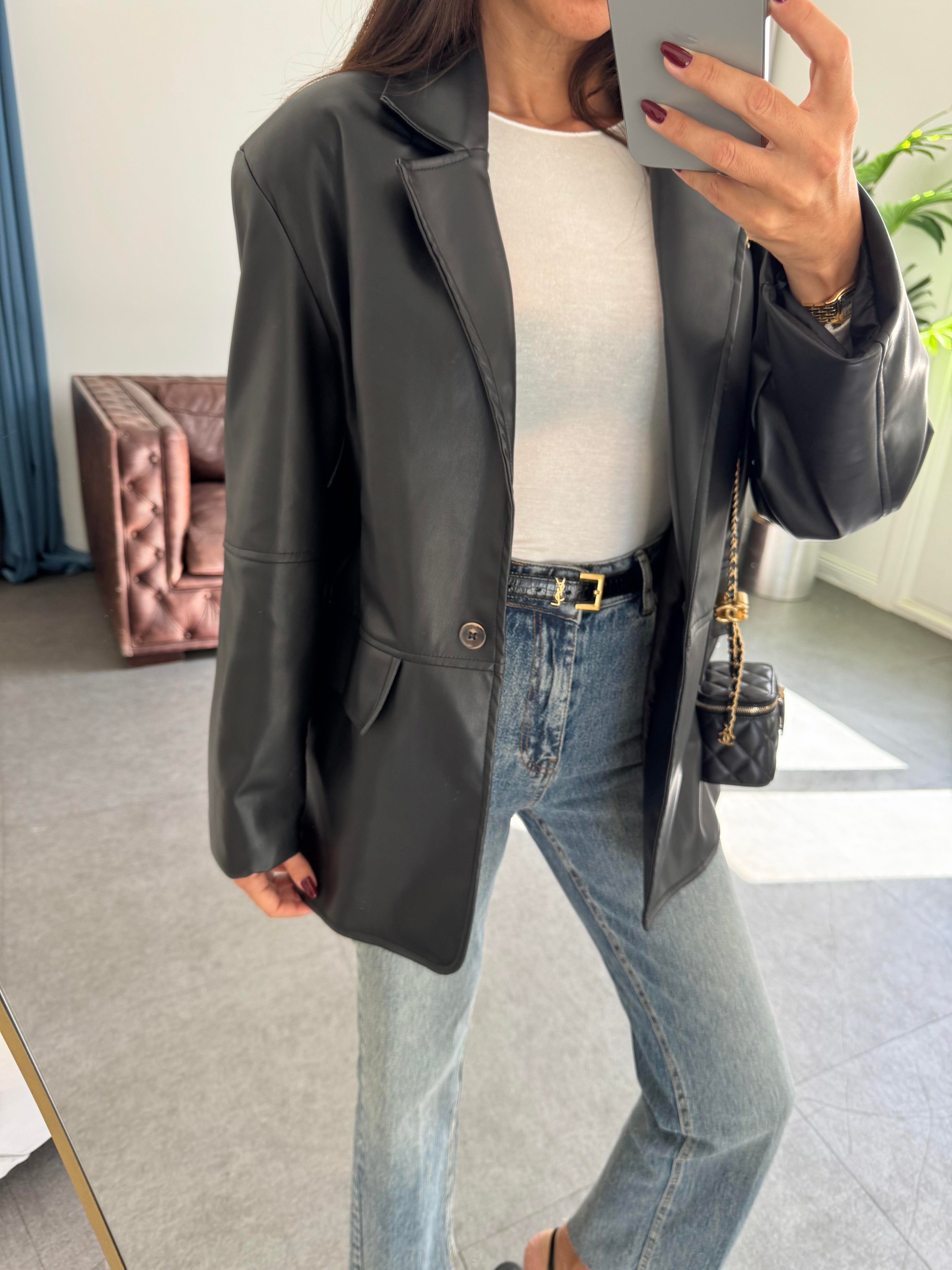 Siyah Kruvaze Kesim Deri Blazer Ceket