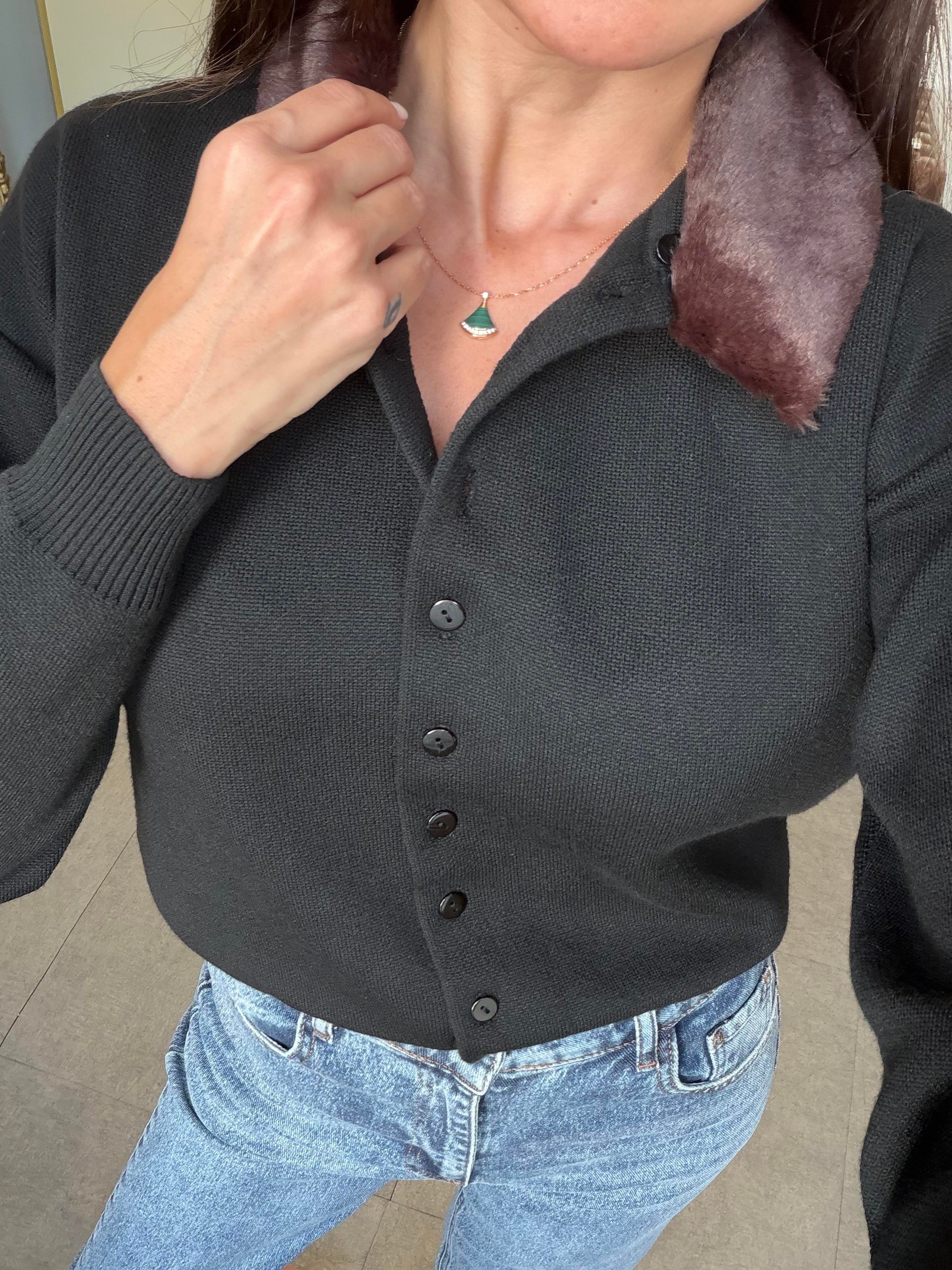 Siyah Kürk Yakalı Triko Hırka