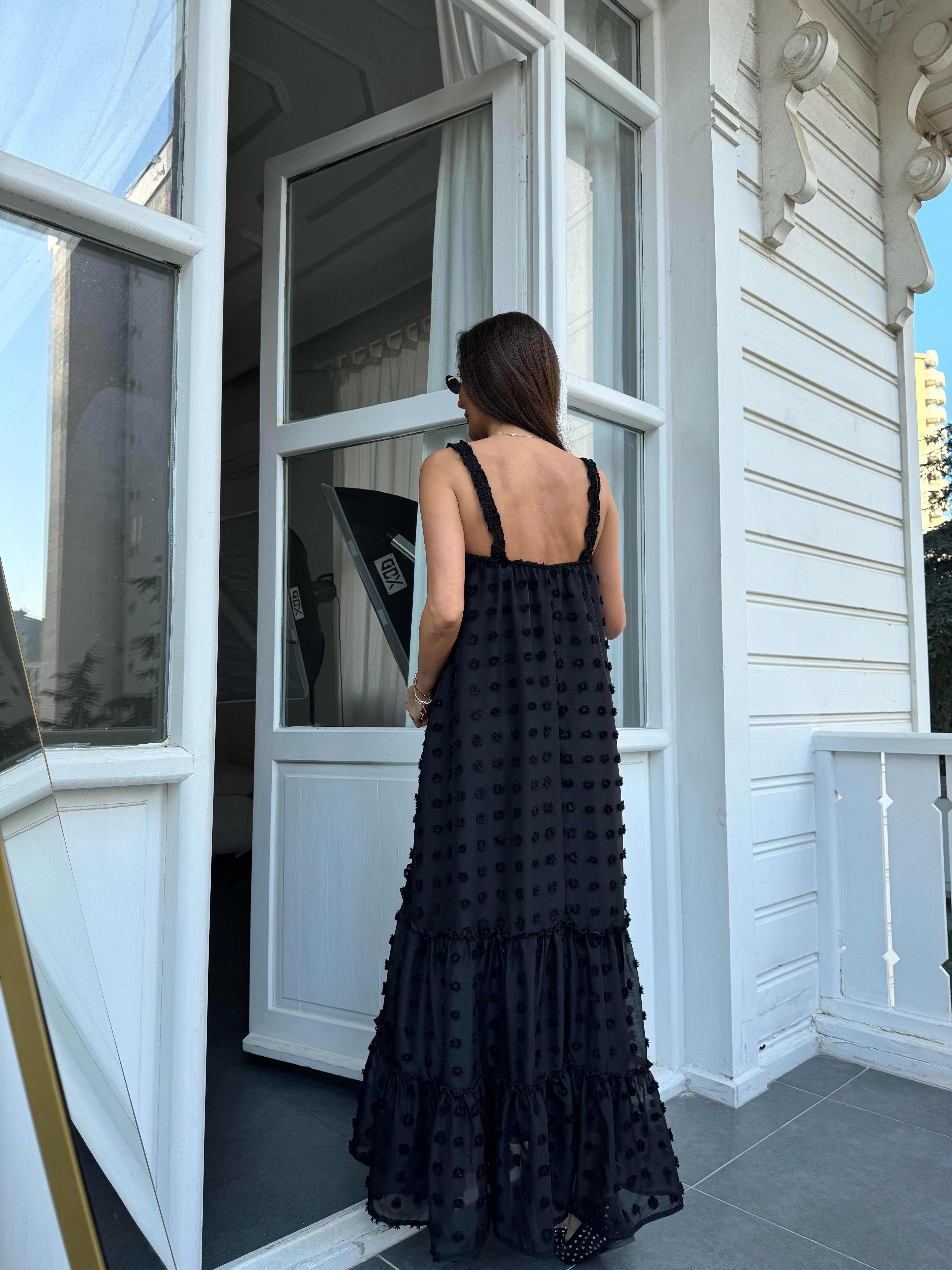 Siyah Mini Ponpon Elbise