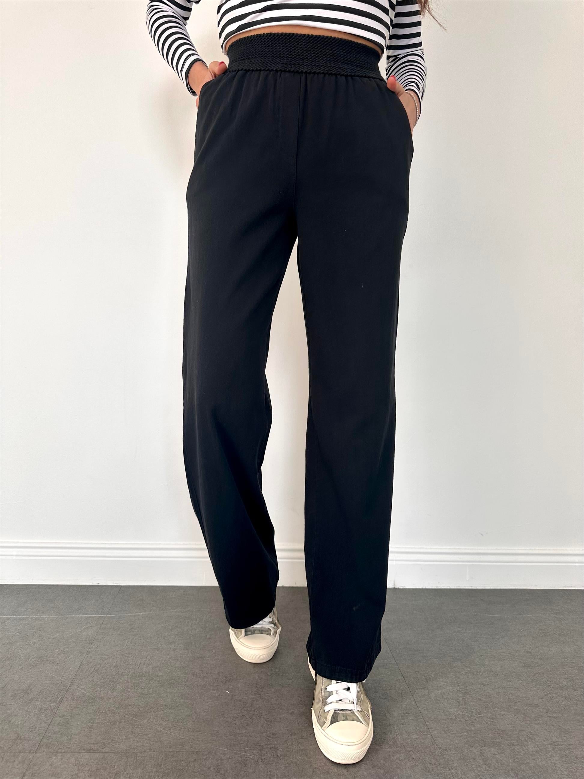 Siyah  Örgü Kemer Gabardin Pantolon