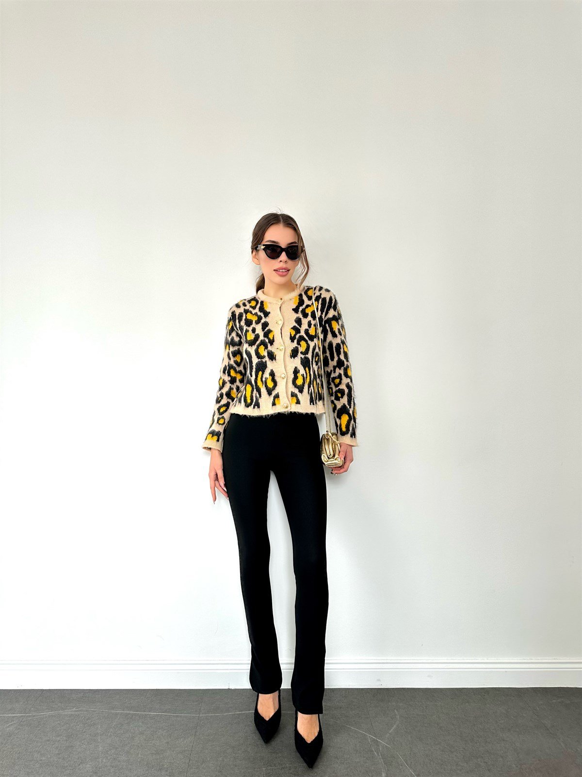 Siyah  Paçası Yırtmaçlı Ottoman Tayt