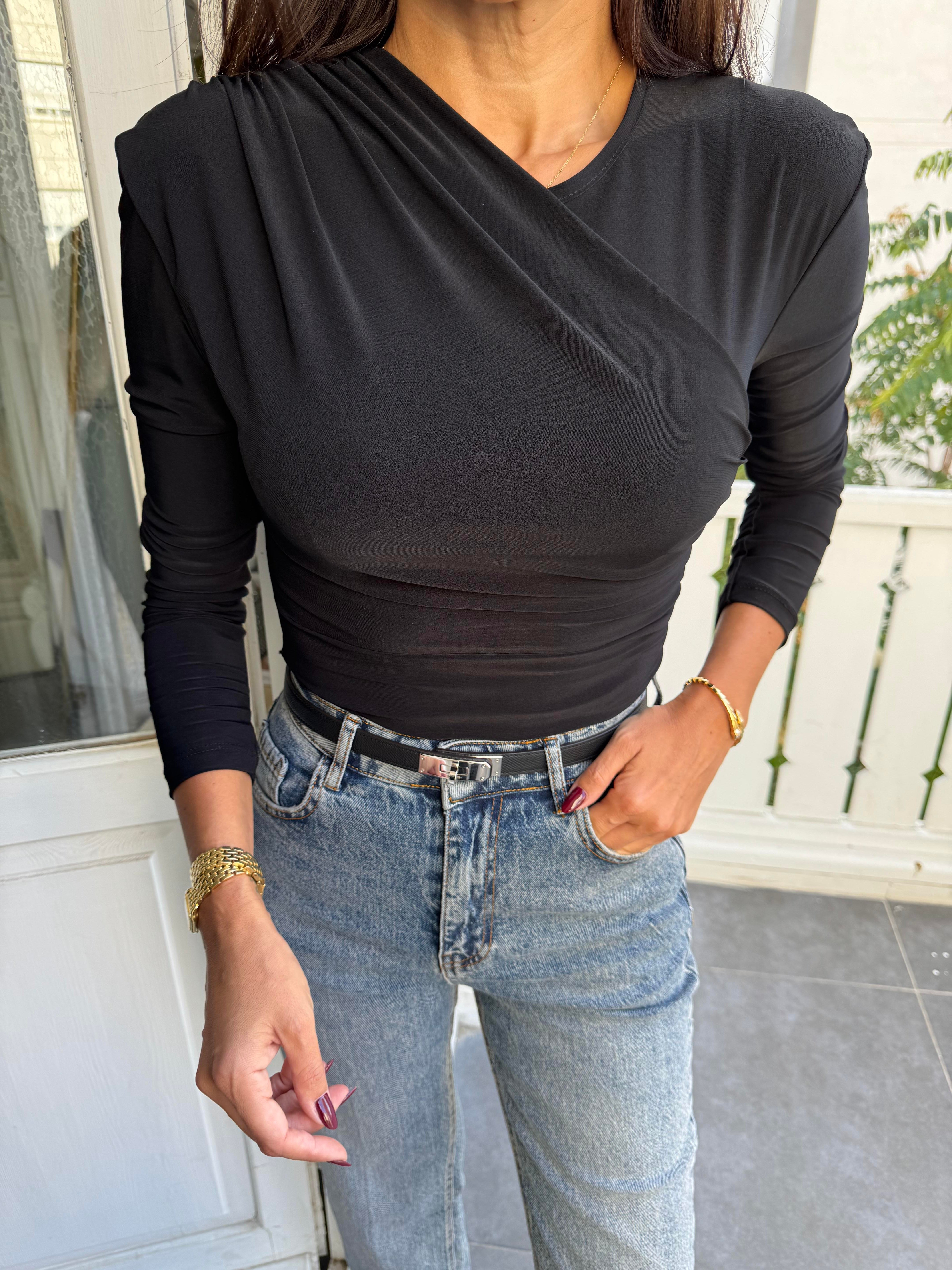 Siyah Sandy Yan Büzgülü Bluz