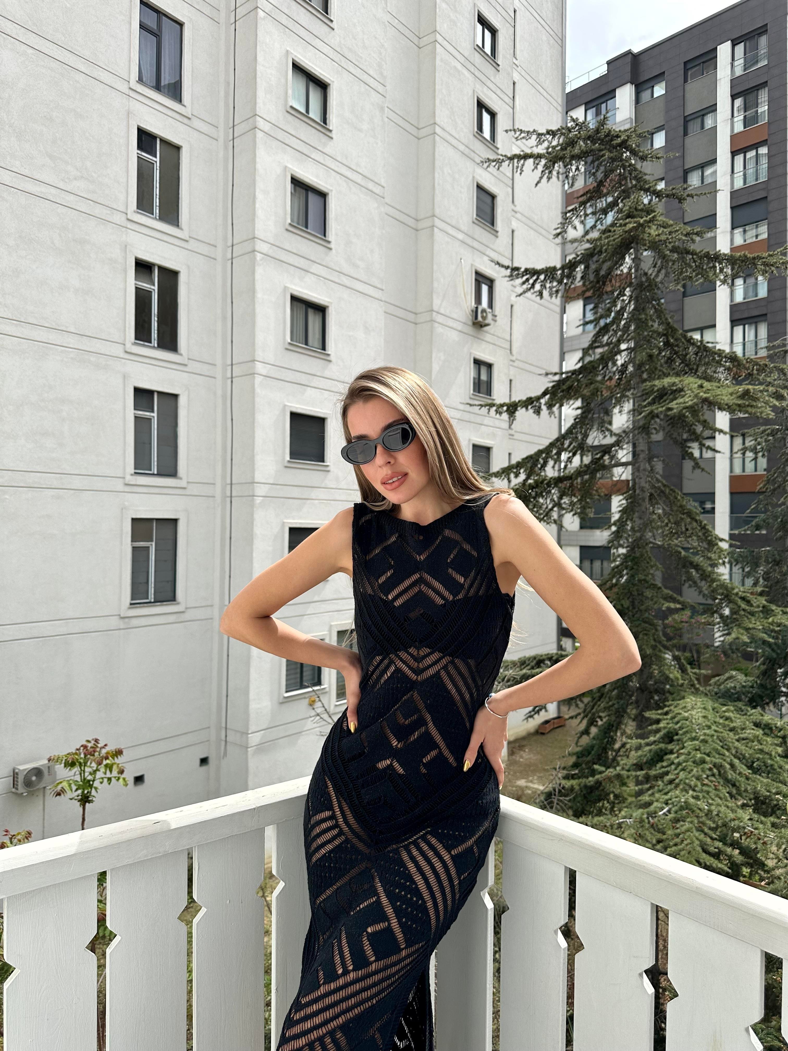 Siyah Simli Ajurlu Merserize Elbise