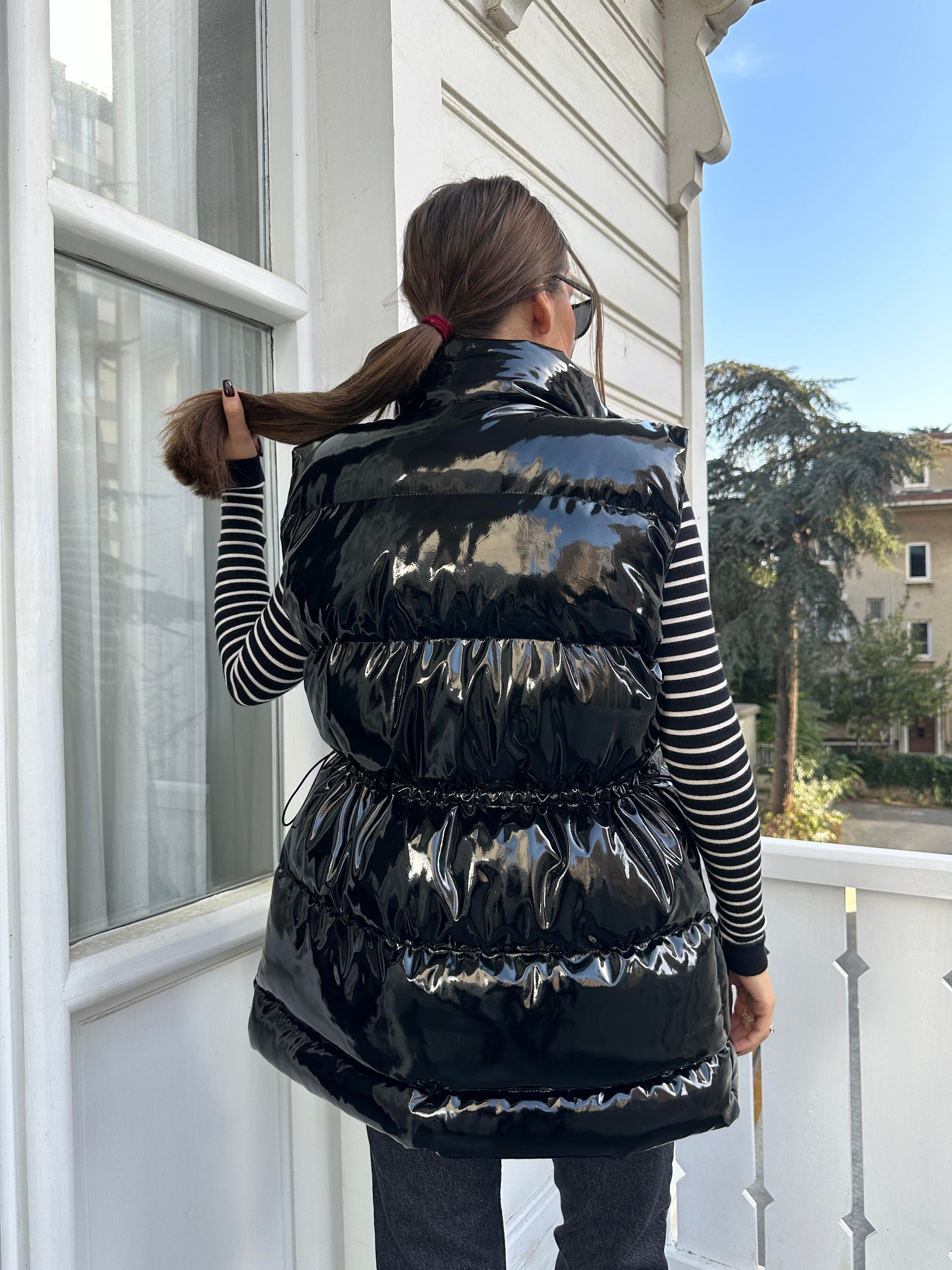 Siyah Şişme Uzun Yelek