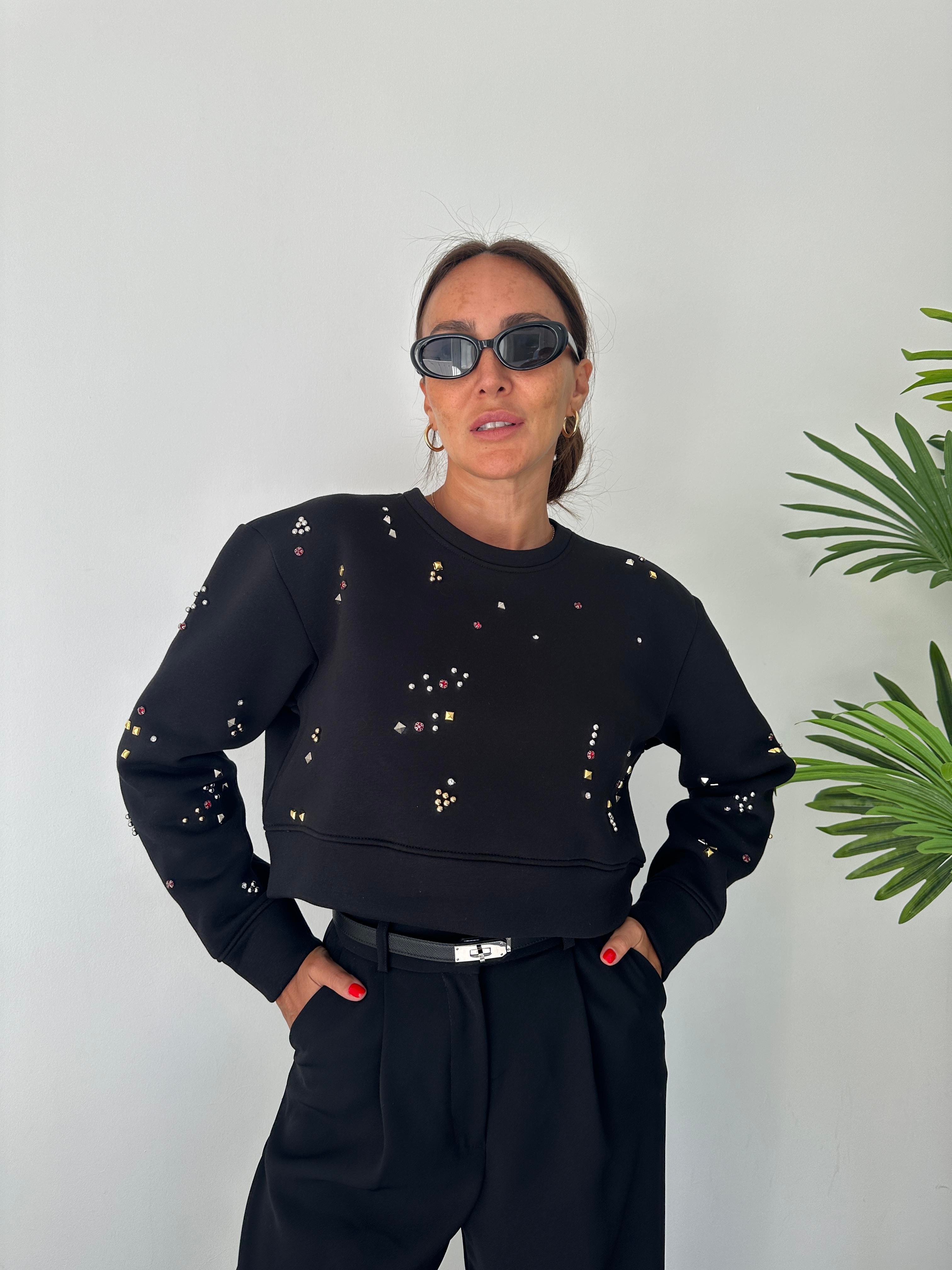 Siyah Taşlı Sweatshirt