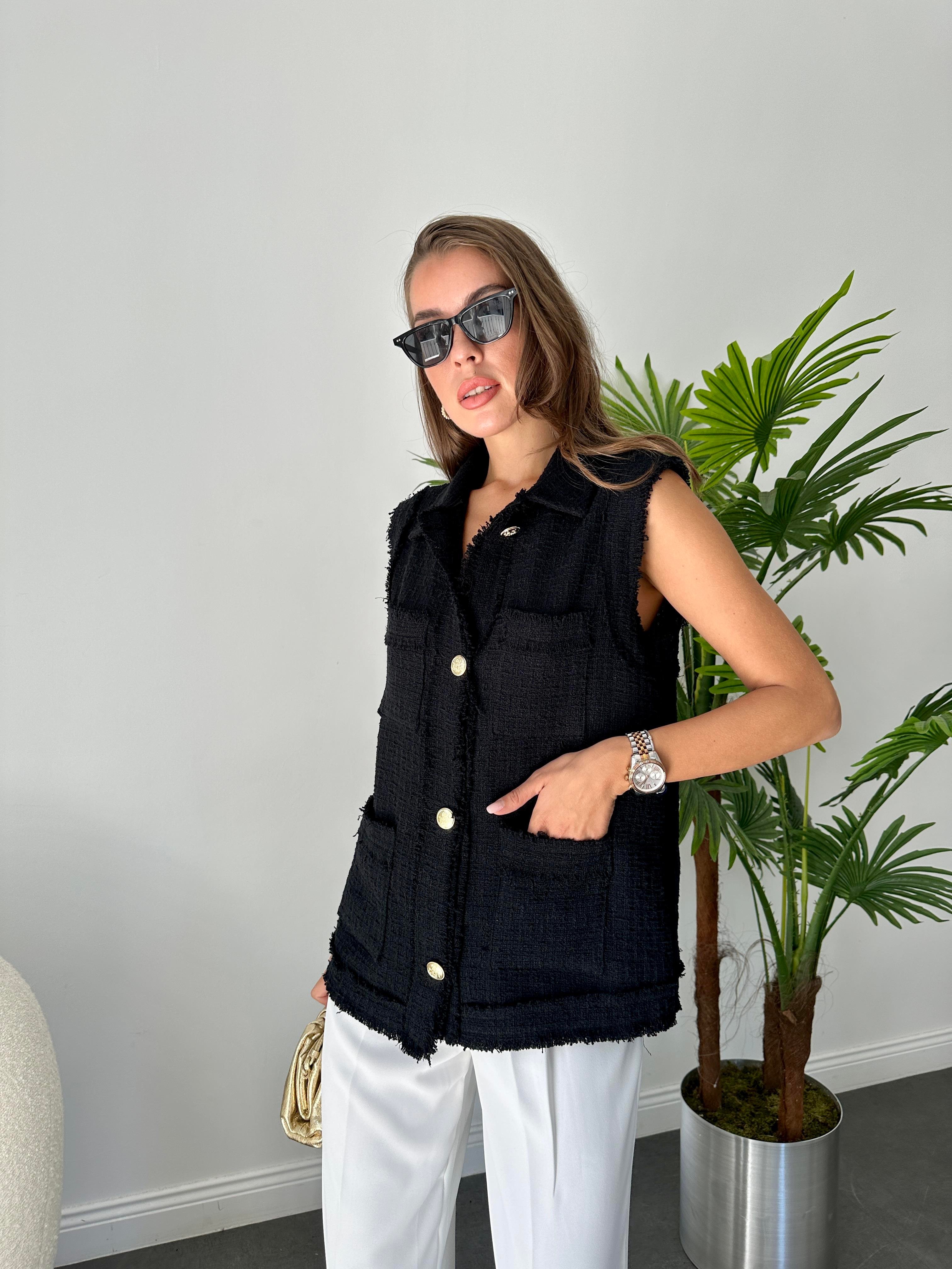 Siyah Tüvit Uzun Yelek