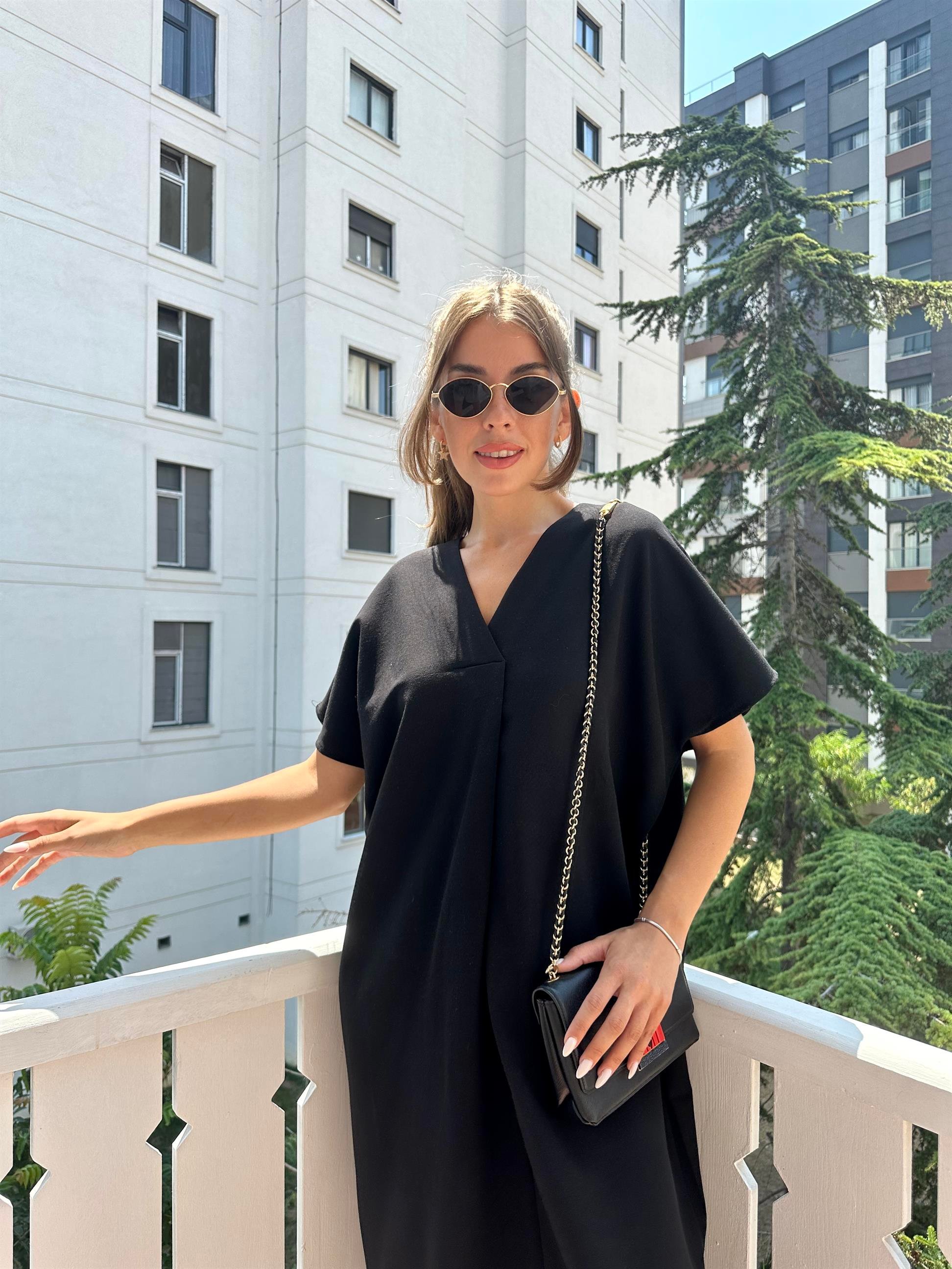 Siyah  V Yakalı Basic Kadın Elbise